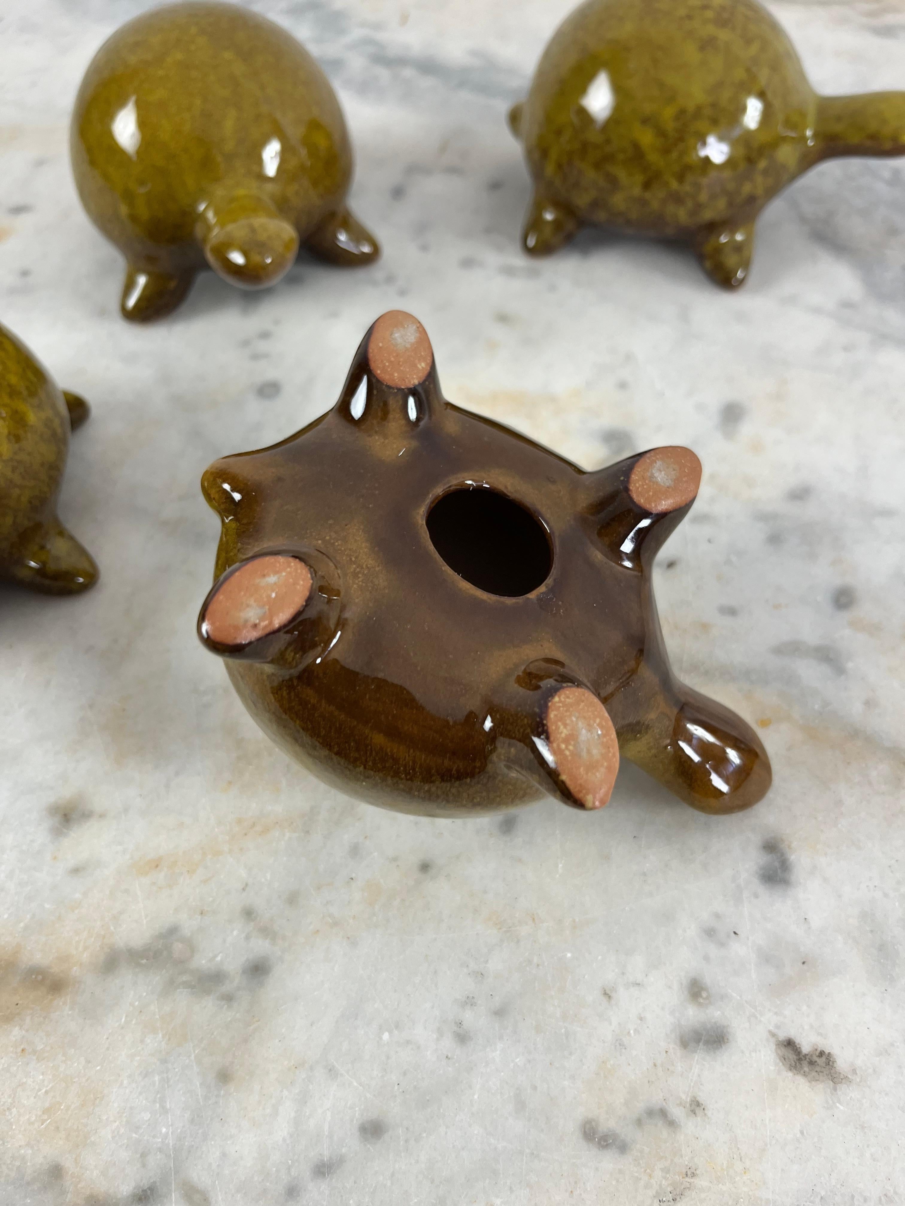 Céramique Ensemble de 4 tortues en céramique émaillée, 1970 en vente