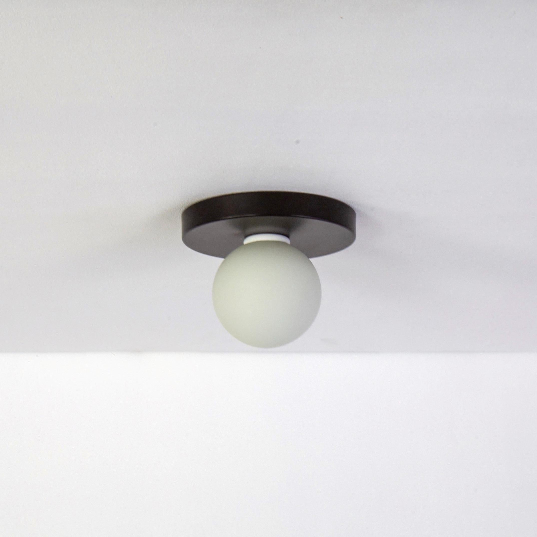Poudré Ensemble de 4 Globe Lighting, Research.Lighting, noir, verre 3po, fait sur commande en vente