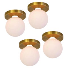 Juego de 4 Globe Flush Mounts, Research.Lighting, latón, cristal de 5 pulgadas, hecho a medida