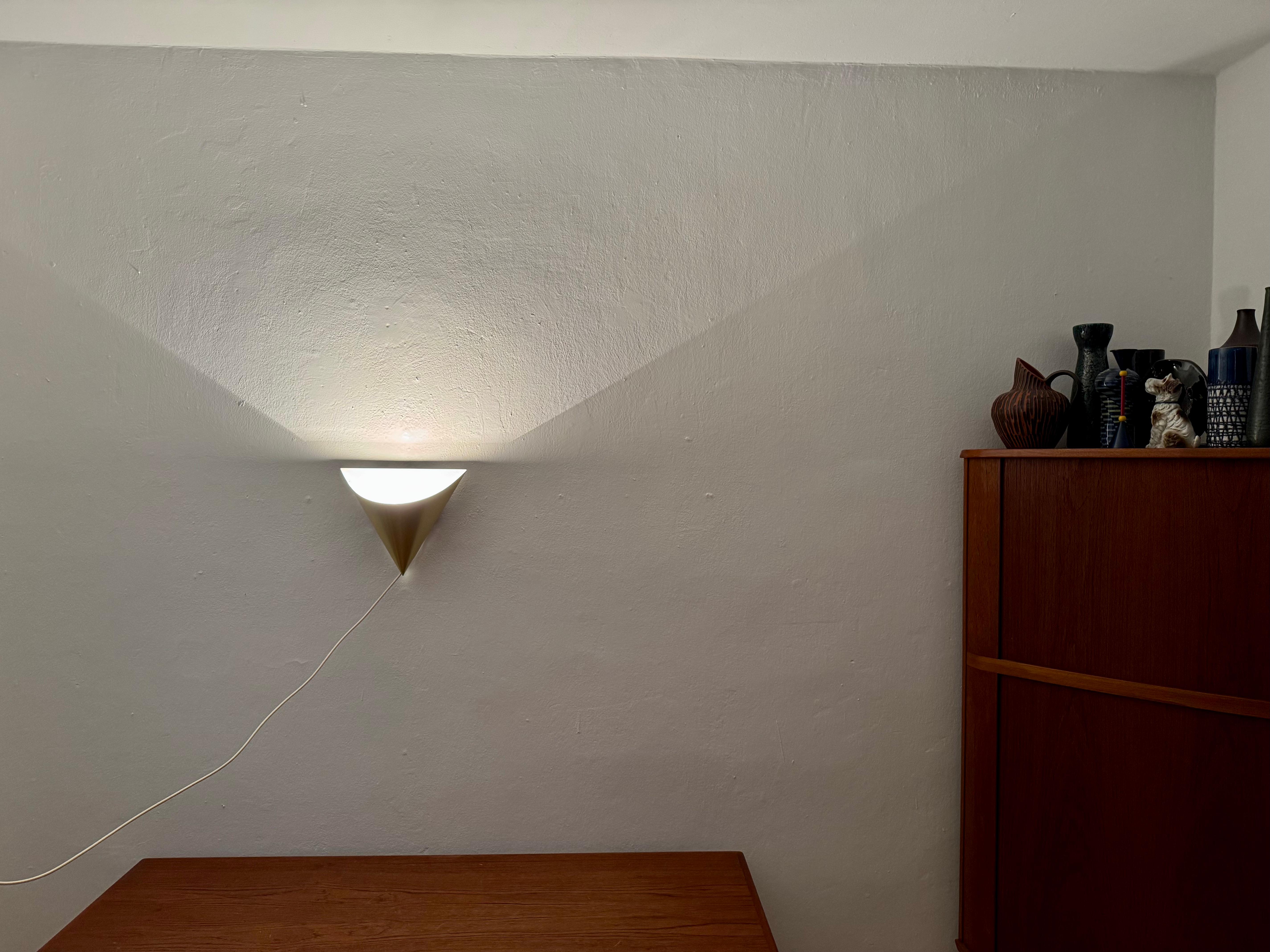 Ensemble de 4 lampes murales Golden Space Age de Dieter Witte pour Staff en vente 3
