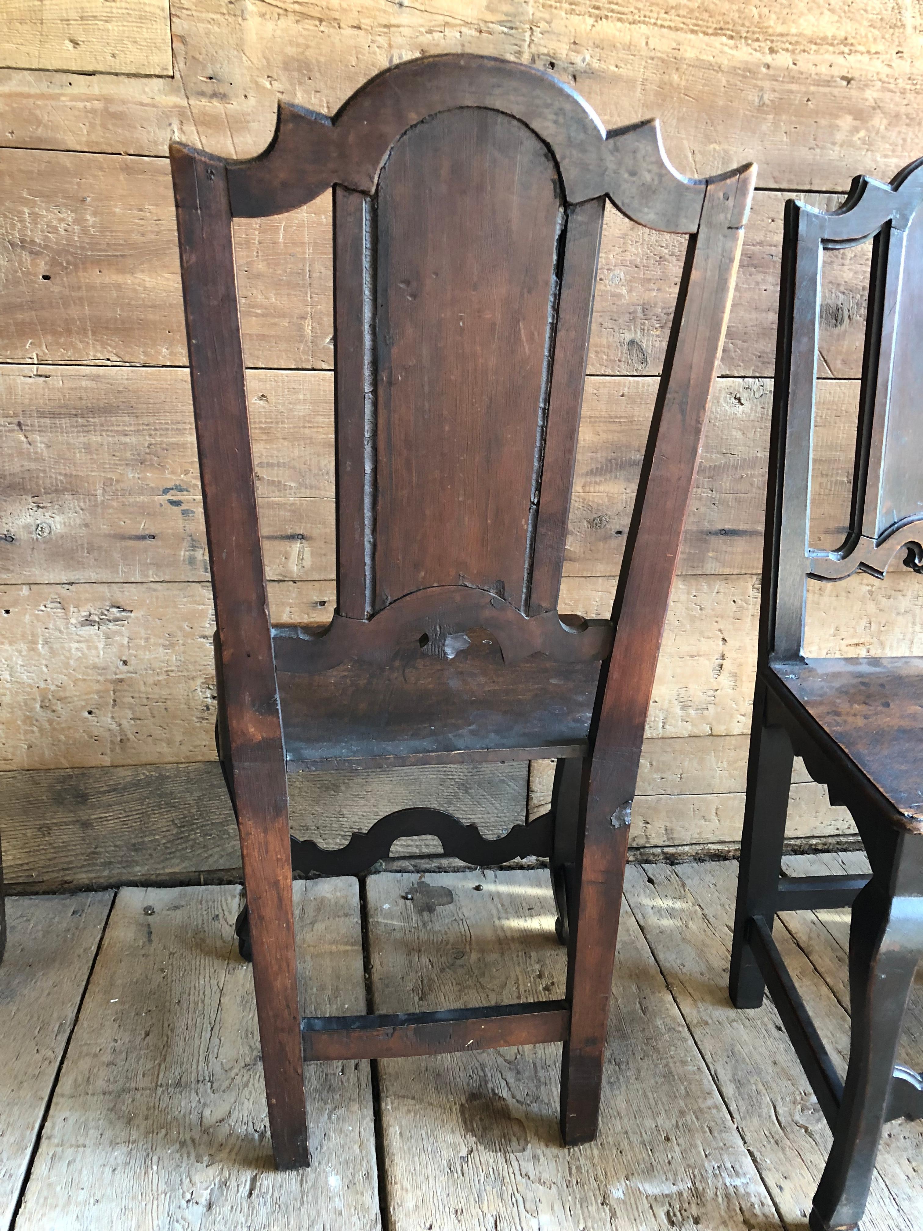 Walnut Set of 4 Gothic Style Hall Chairs, Italian, circa 1780