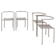 Juego de 4 sillas de metal gris al estilo del modelo "Von Vogelsans" de Starck