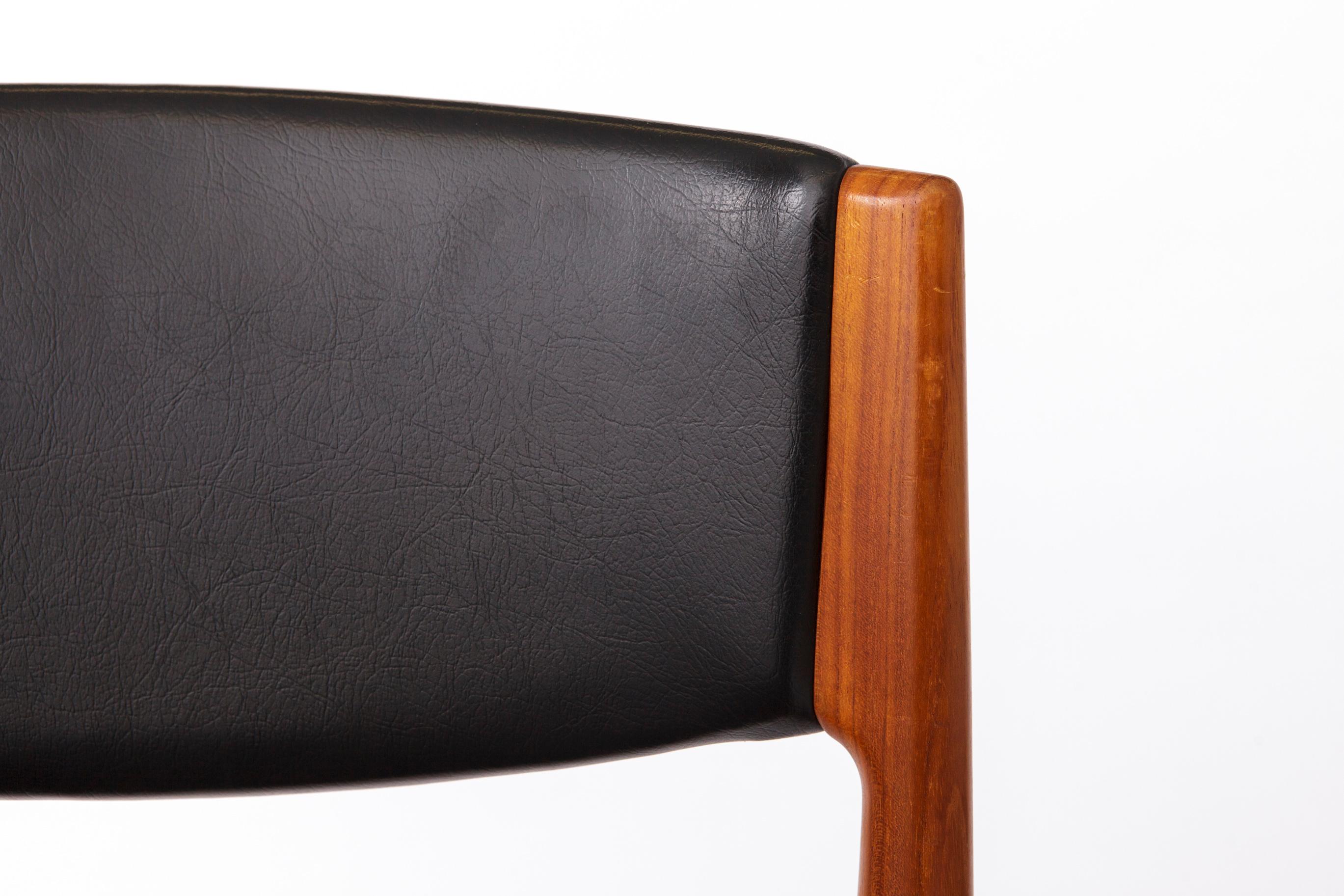 Set of 4 Grete Jalk Teak Dining Chairs for Glostrup, 1960s  Danish Mid-Century For Sale 3