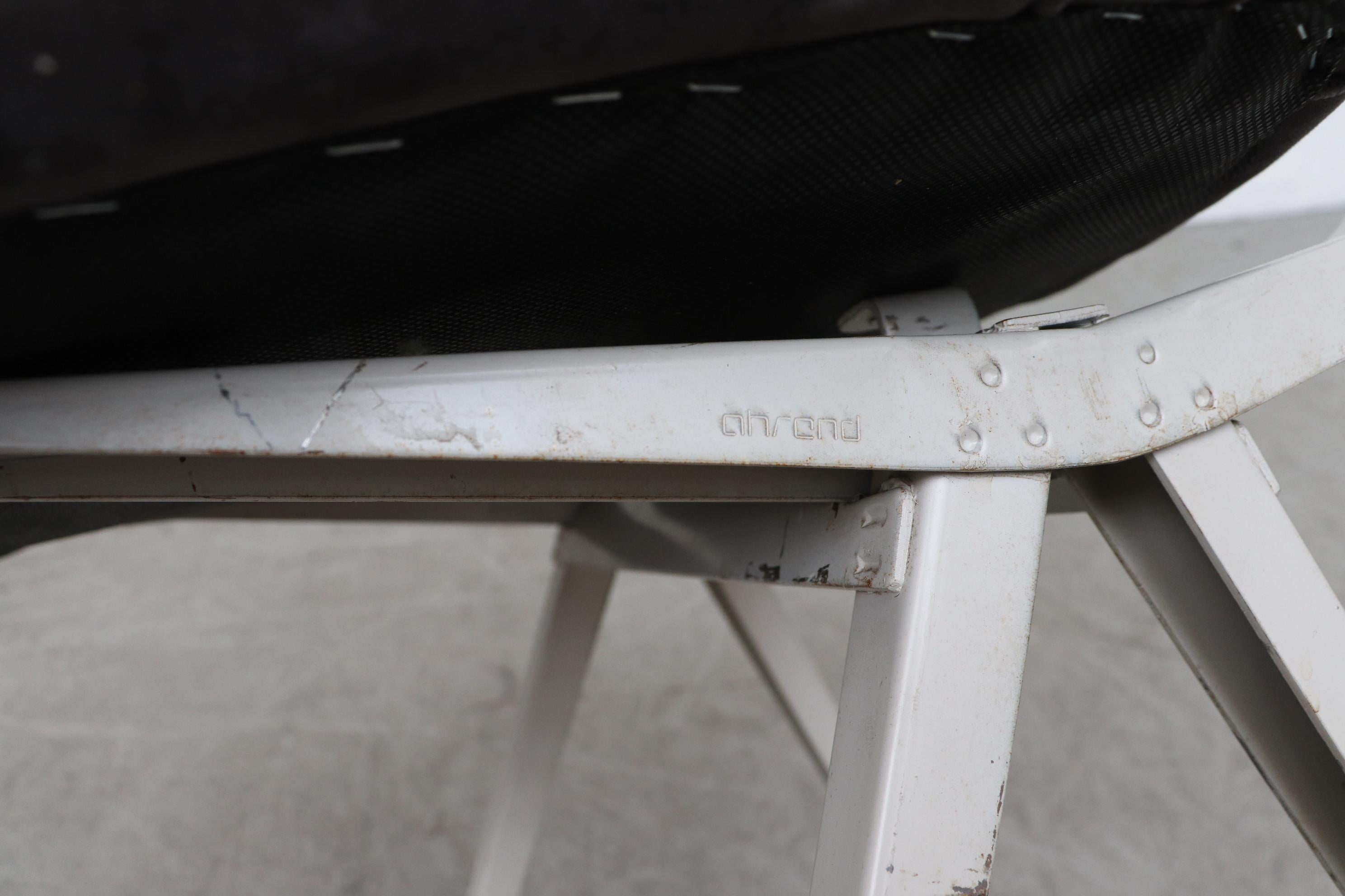 Set of 4 Grey Velvet Friso Kramer 'Result' Chairs for Ahrend de Cirkel 4