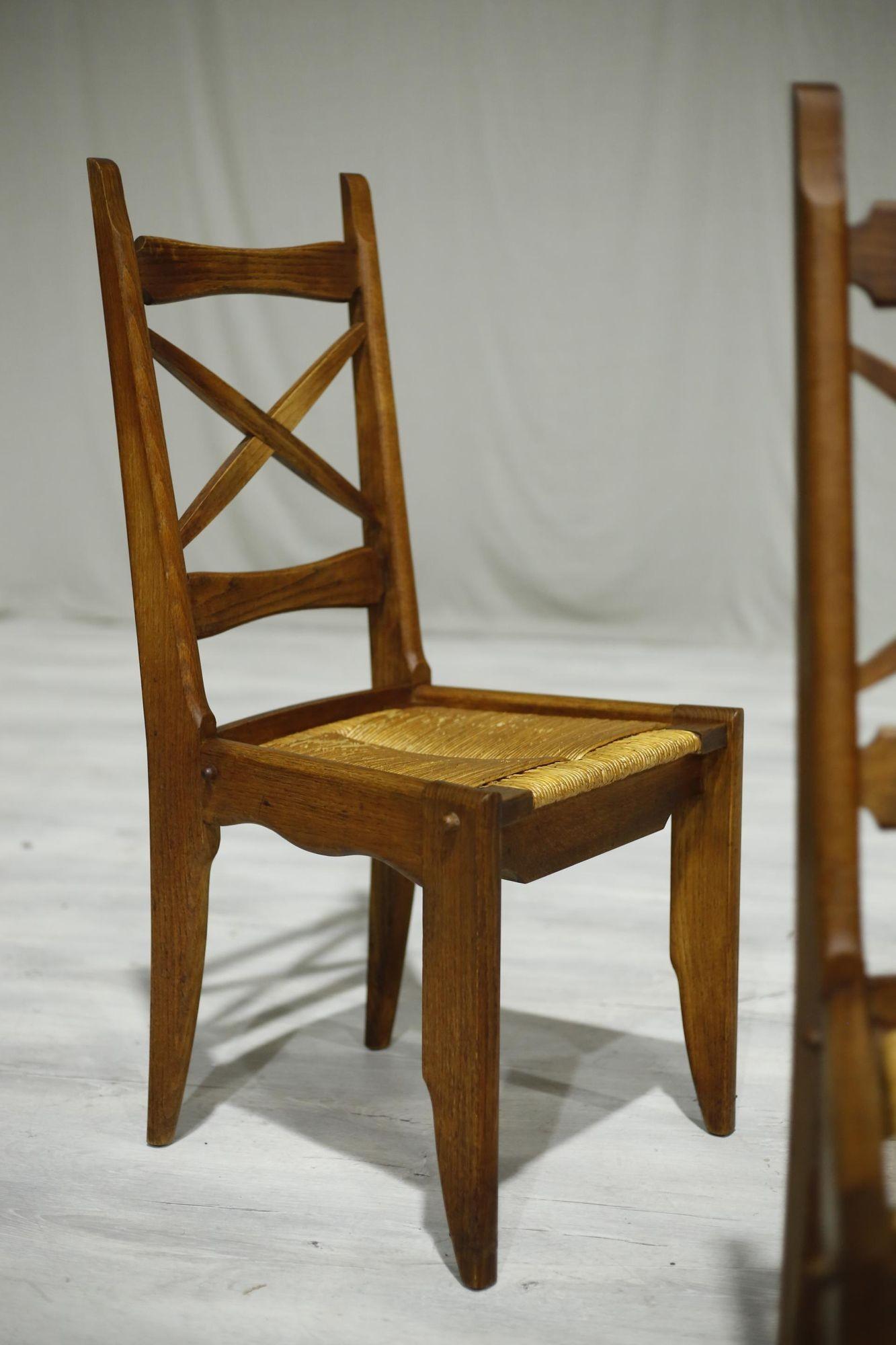 Set of 4 Guillerme et Chambron Oak and Rush Seated Dining Chairs In Excellent Condition In Malton, GB