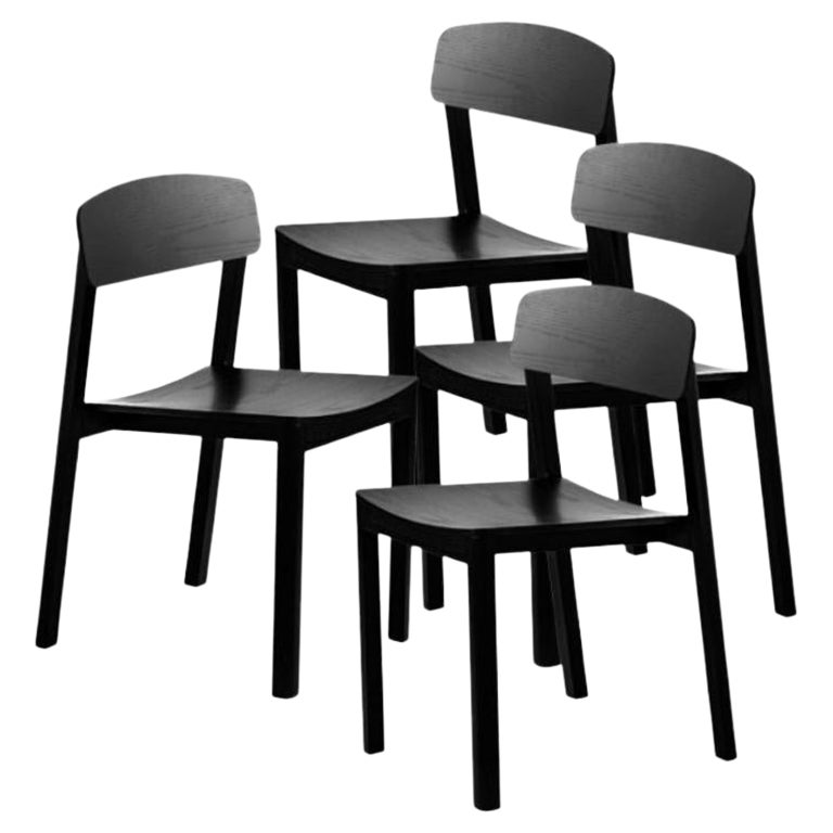Ensemble de 4 chaises de salle à manger Halikko, noires, par Made by Choice en vente