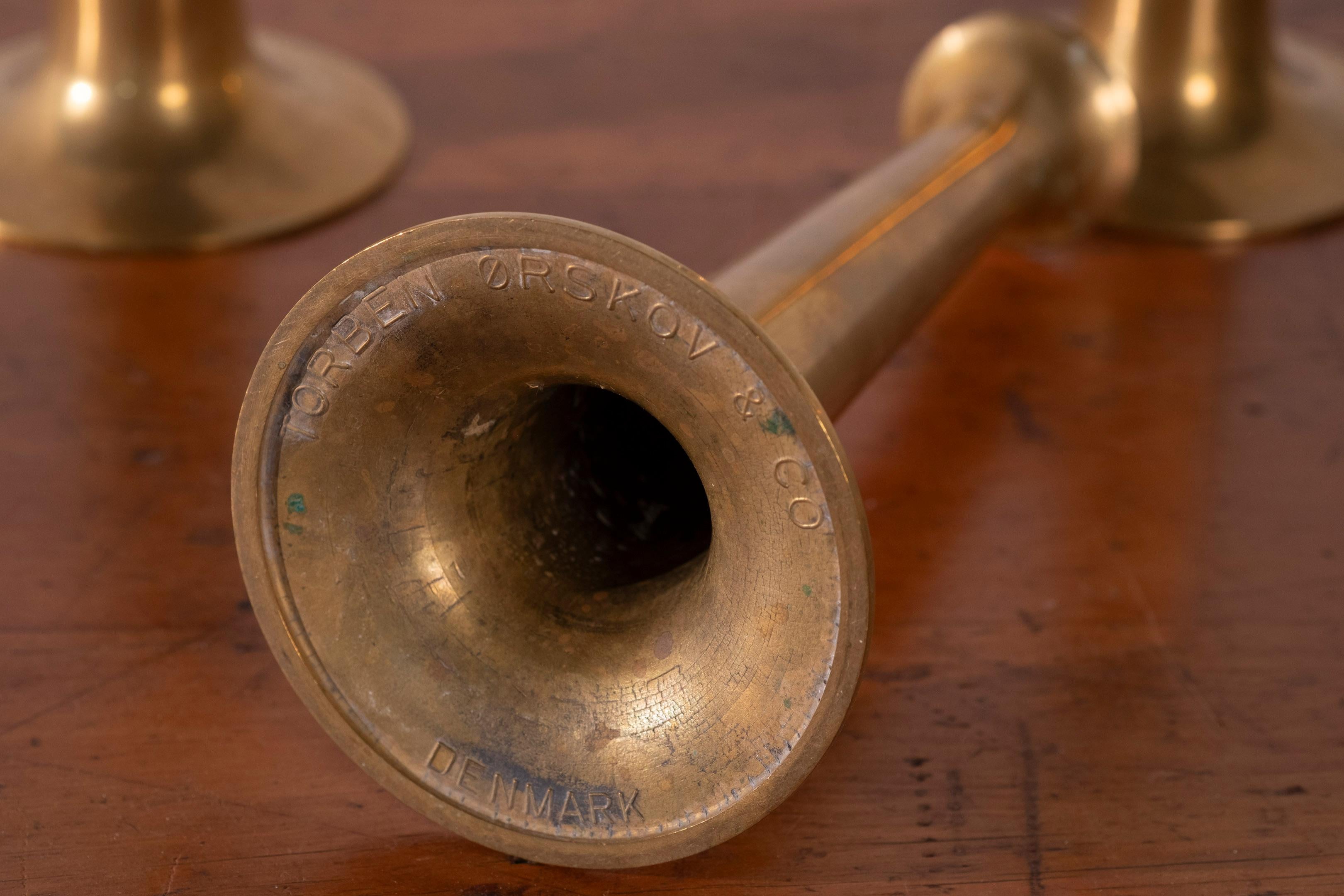 Set of 4 Hans Bølling Brass Candlesticks for Torben Ørskov, Denmark 1950s (Dänisch) im Angebot
