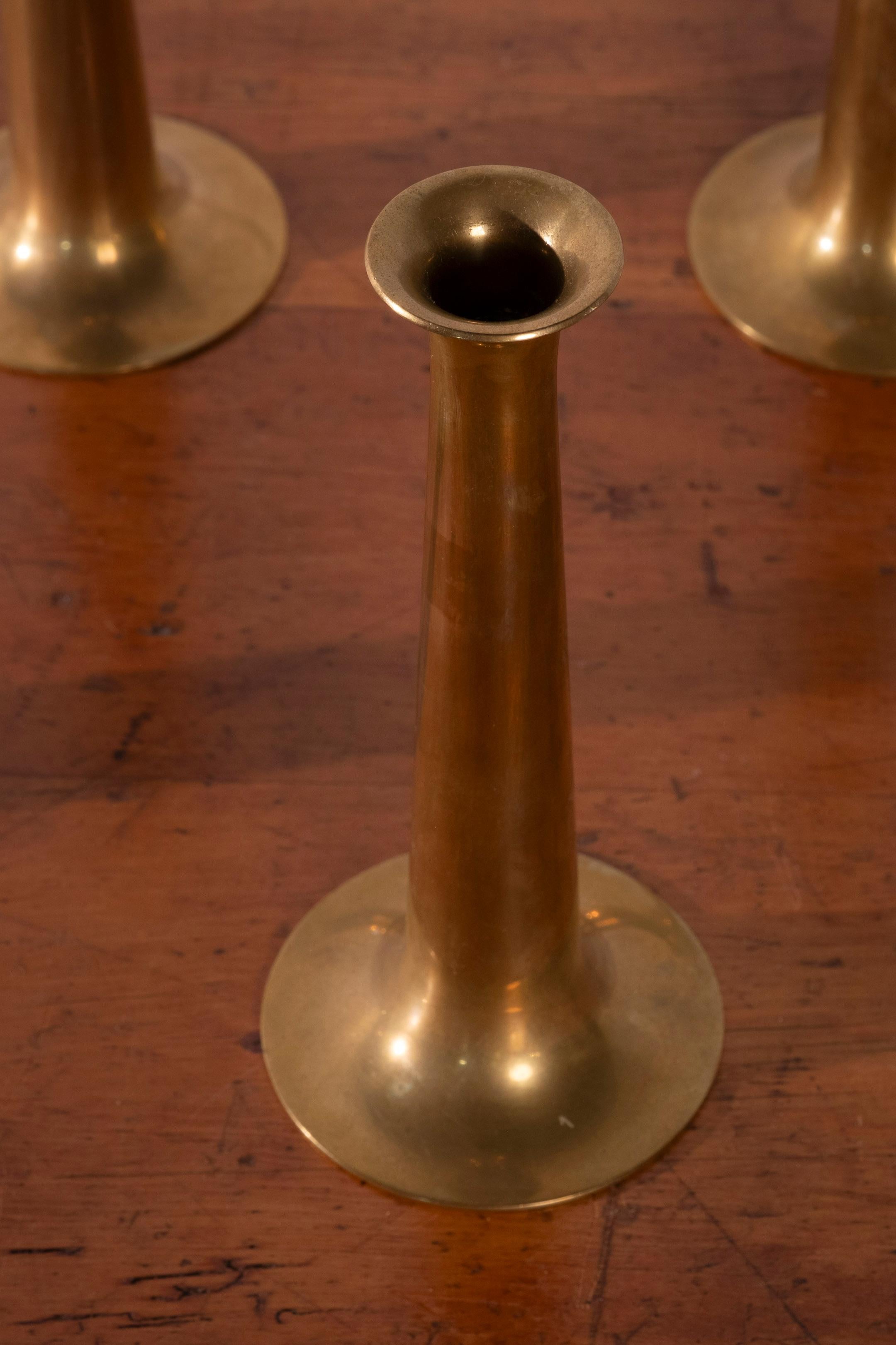 Set of 4 Hans Bølling Brass Candlesticks for Torben Ørskov, Denmark 1950s im Zustand „Gut“ im Angebot in Balen, BE