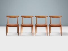 Set of 4 Hans Wegner Oak Dining Chairs