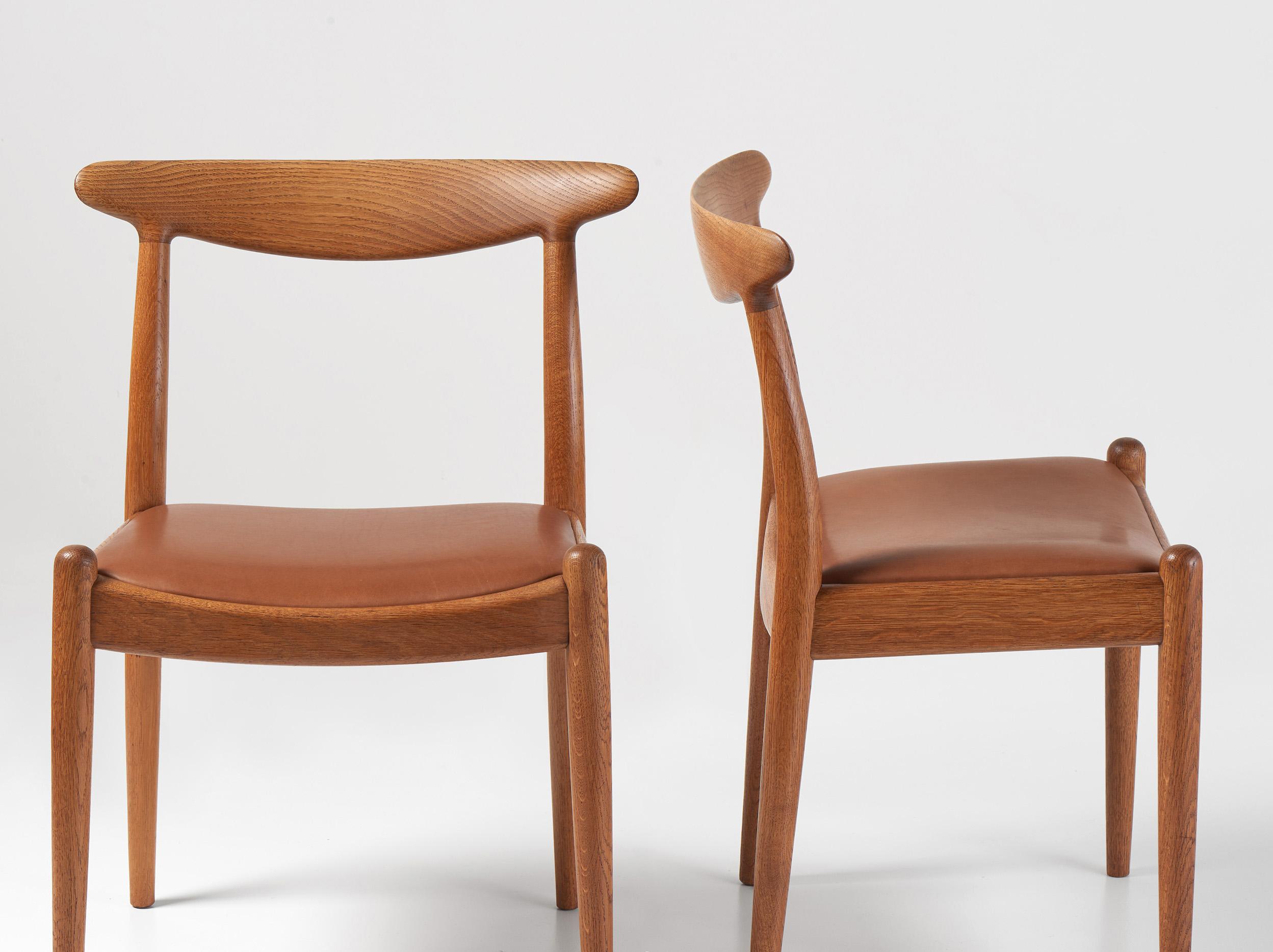 Set di 4 sedie da pranzo Hans Wegner 1950 Oak In condizioni ottime in vendita a London, England