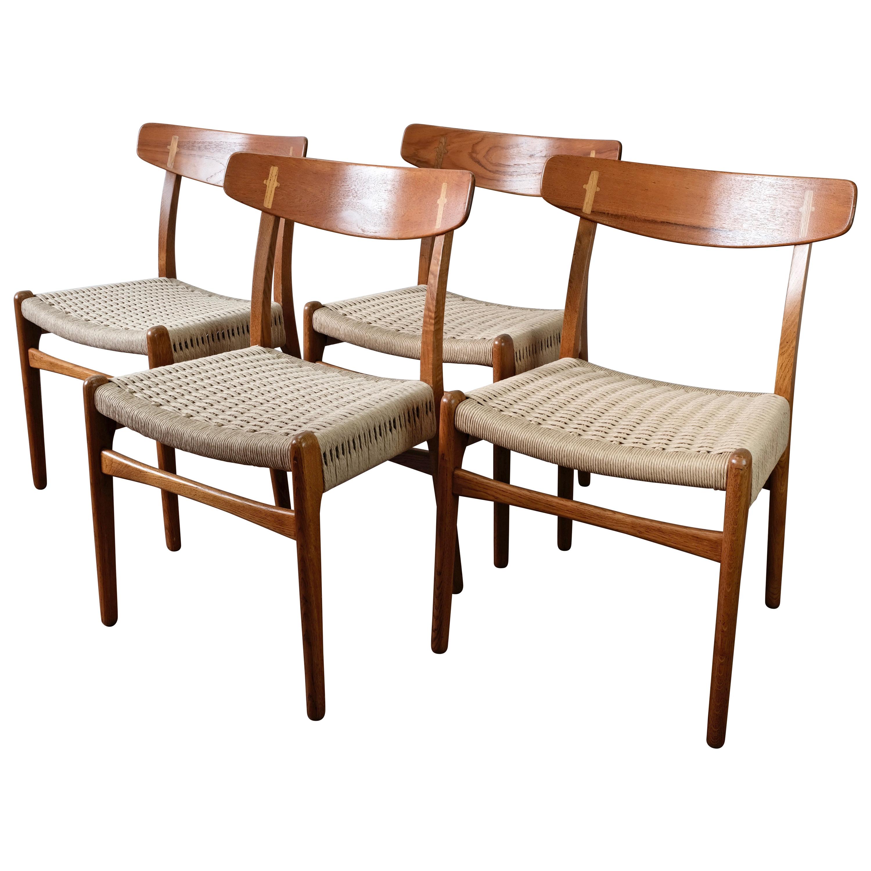 Set of 4 Hans Wegner CH23 Dining Chairs in Teak and Oak For Sale