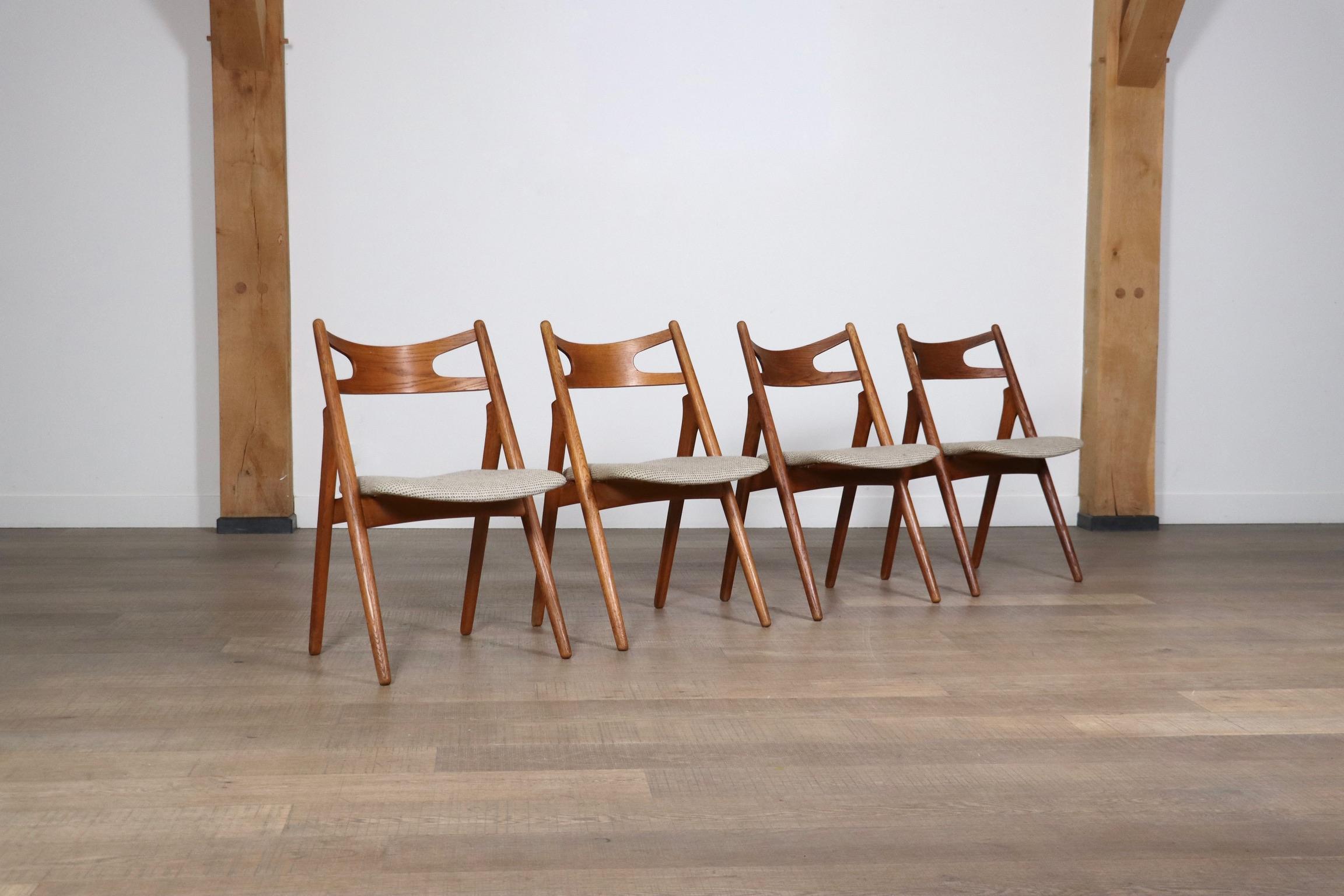 Set Of 4 Hans Wegner CH29 Sawbuck Dining Chairs For Carl Hansen & Son, 1952 5