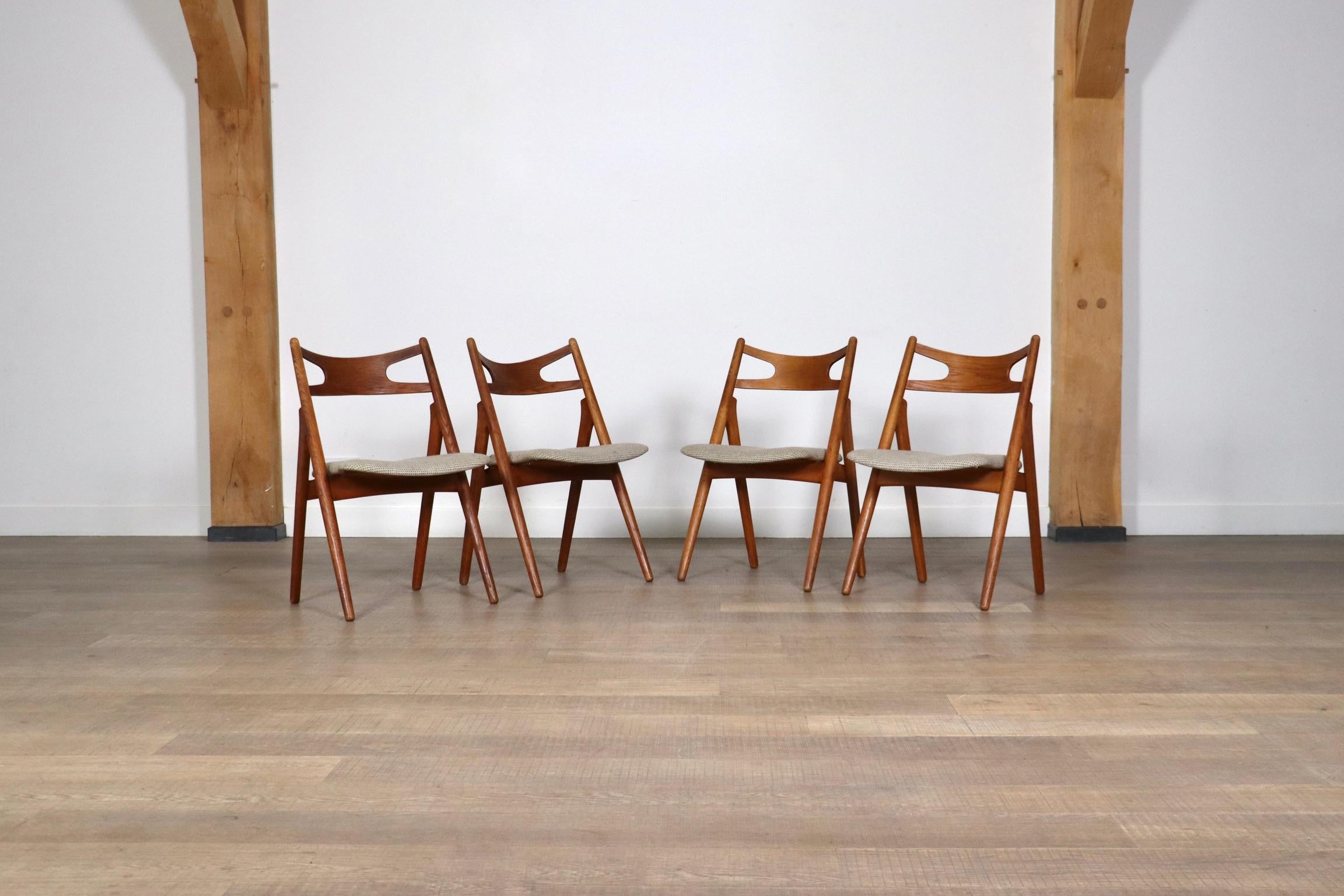 Set Of 4 Hans Wegner CH29 Sawbuck Dining Chairs For Carl Hansen & Son, 1952 7