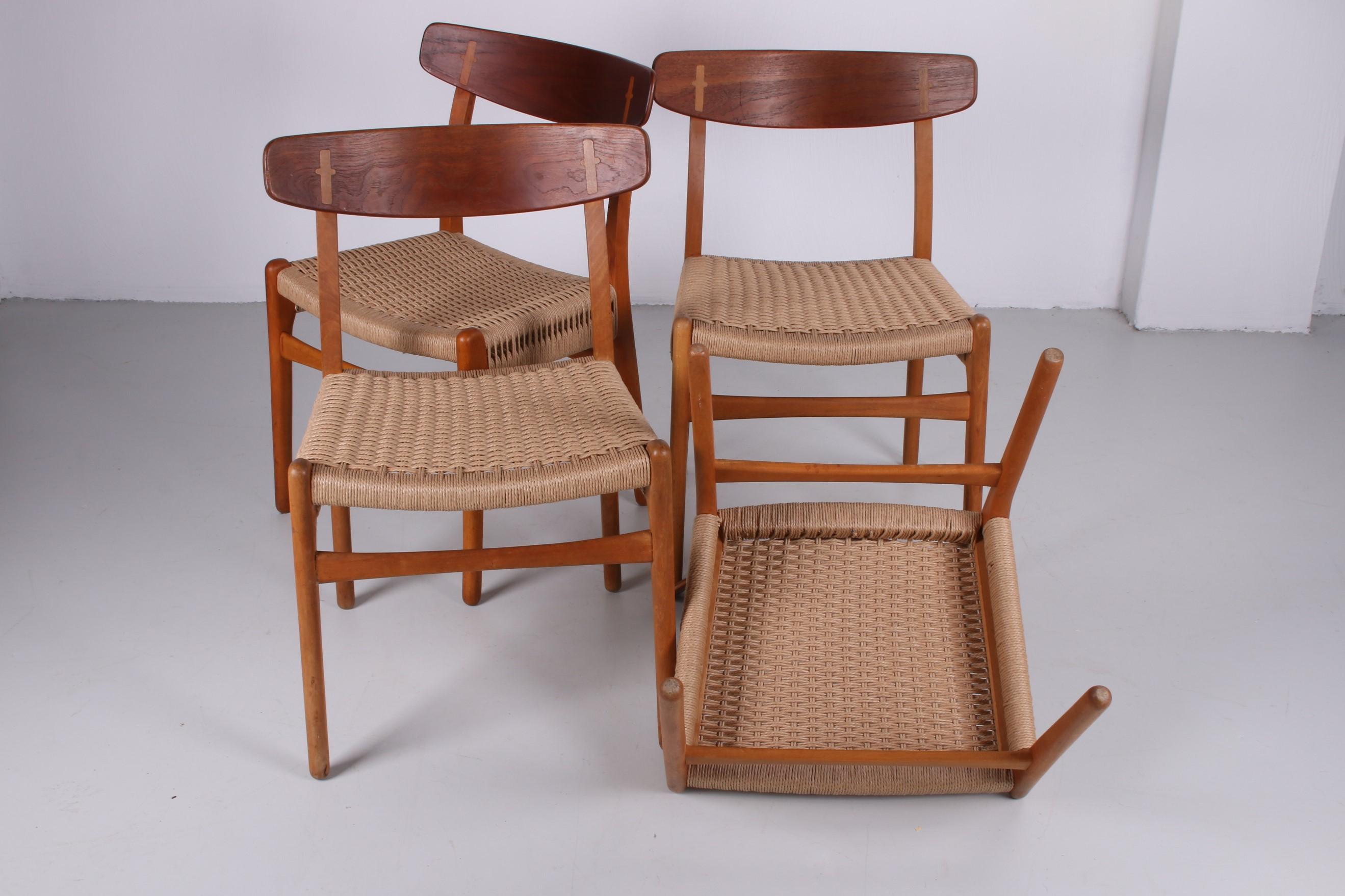 Set of 4 Hans Wegner Dining Room Chairs Model CH23 and XL Teak Dining Table 2