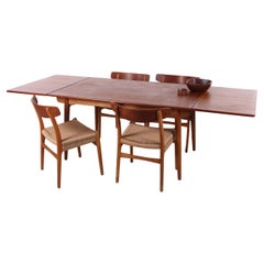 Set of 4 Hans Wegner Dining Room Chairs Model CH23 and XL Teak Dining Table