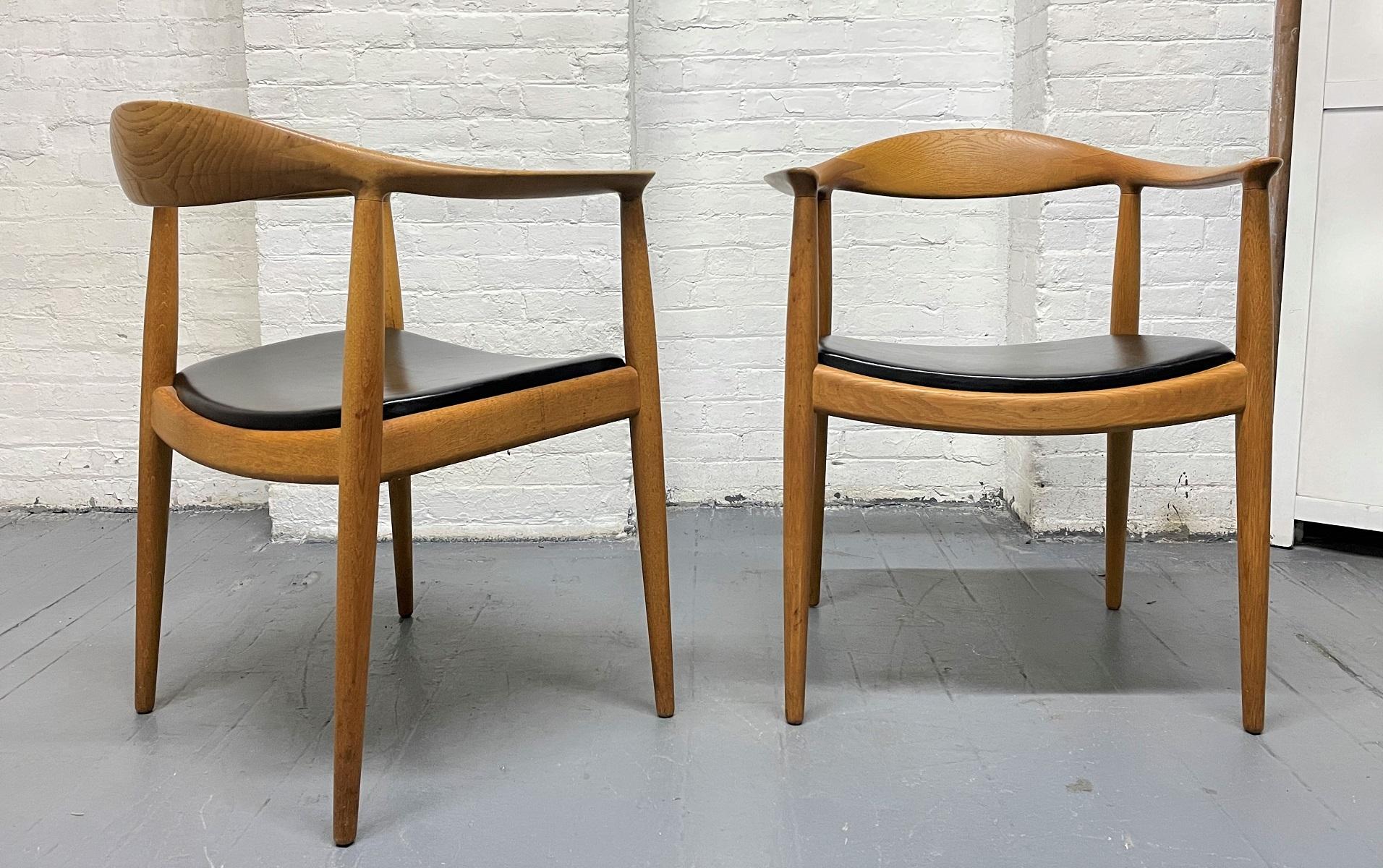 Scandinave moderne Ensemble de 4 chaises rondes Hans Wegner pour Johannes Hansen en vente
