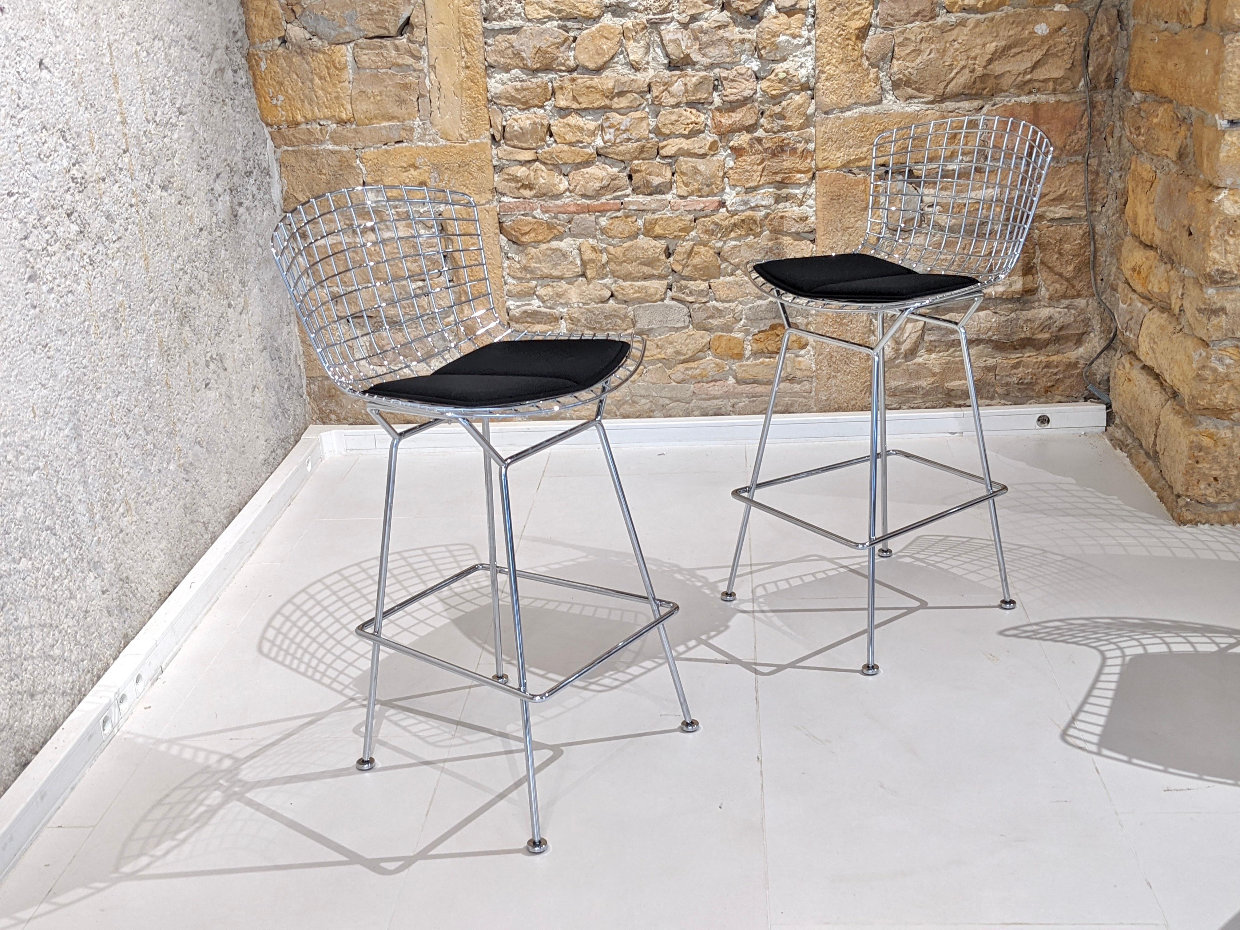 Steel Set of 4 Harry Bertoia Bar Stools for Knoll