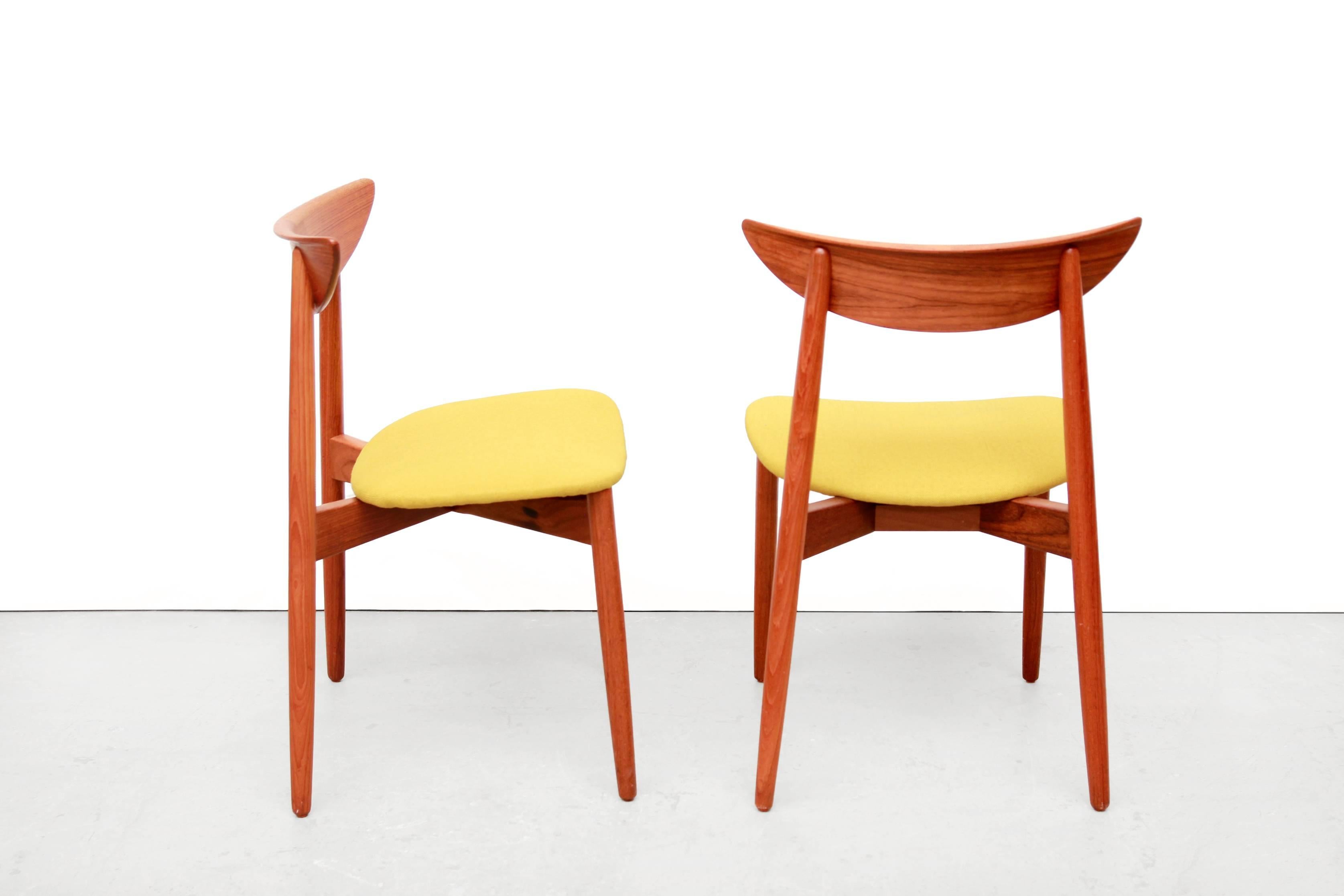 Scandinavian Modern Set of Four Harry Ostergaard Danish Design Dining Room Chairs in Teak Model 58