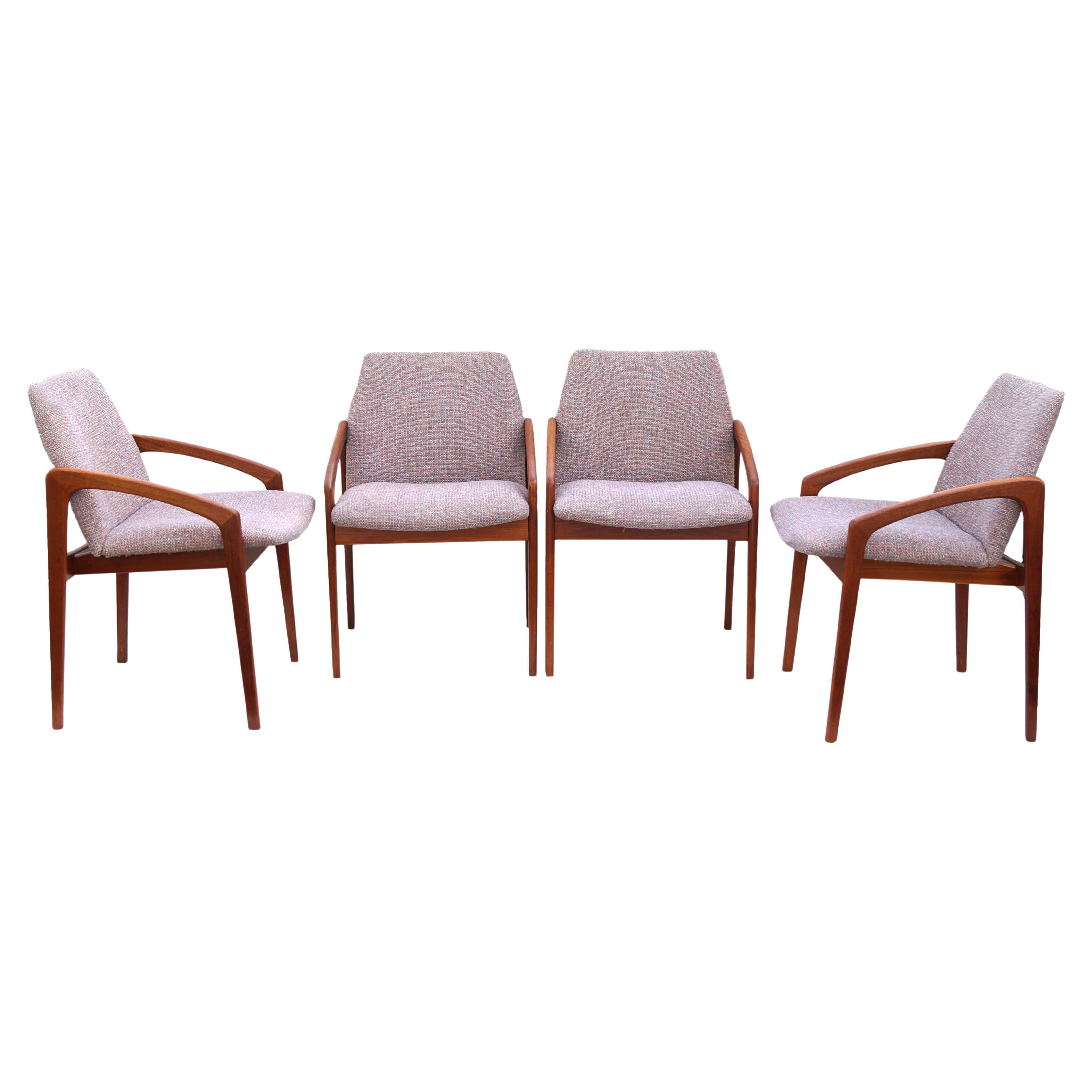 Set of 4 Henning Kjaernulf  Model 23 Danish Modern Teak Dinning Chairs For Sale