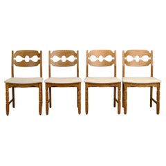 Set of 4 Henning Kjærnulf Razorblade Chairs in Off-White Bouclé and Oak