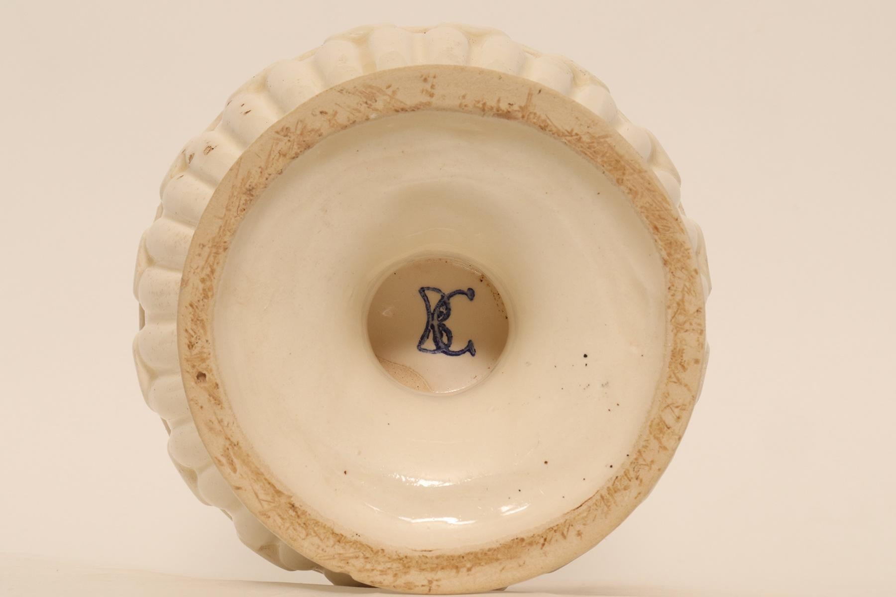 Set of 4 herbalist pharmacy ceramic jars, Italy 1890. For Sale 4