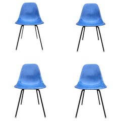 Set of 4 Herman Miller Eames Dining Chairs