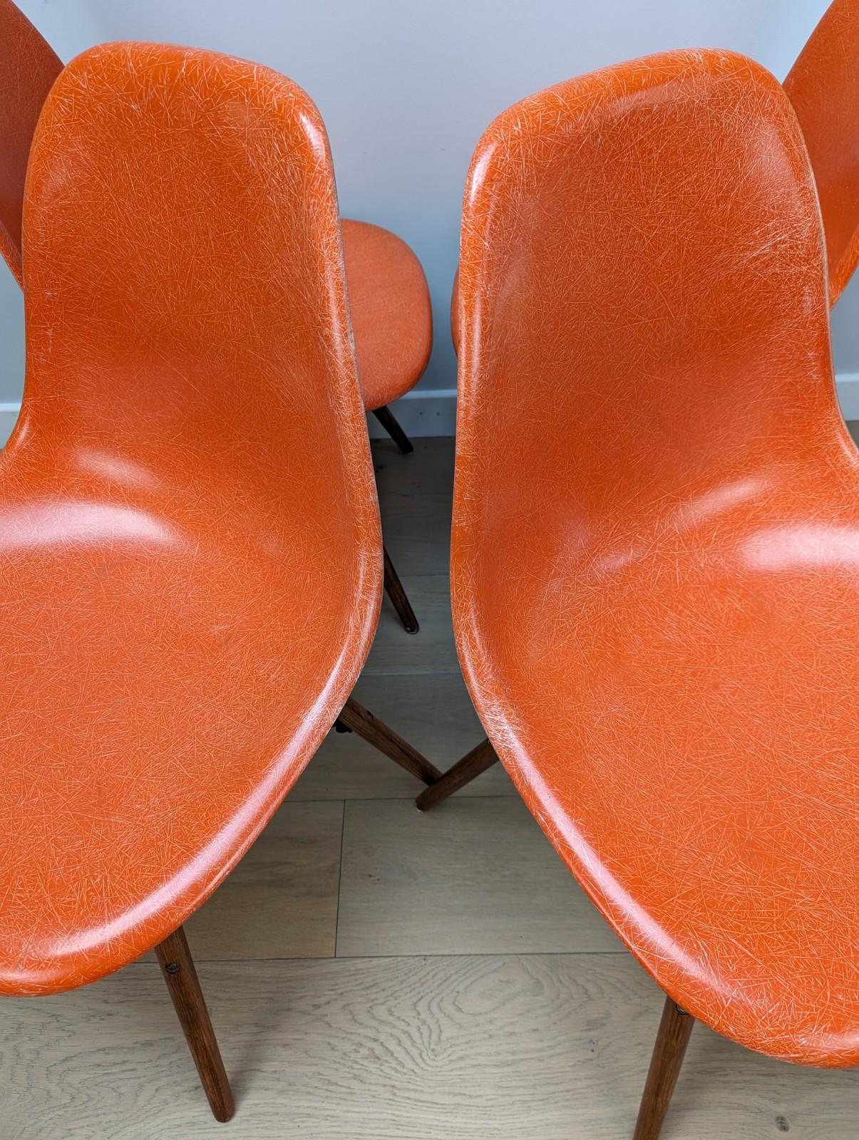 Set of 4 Herman Miller Fiberglass Eames DSW Chairs - Orange 12