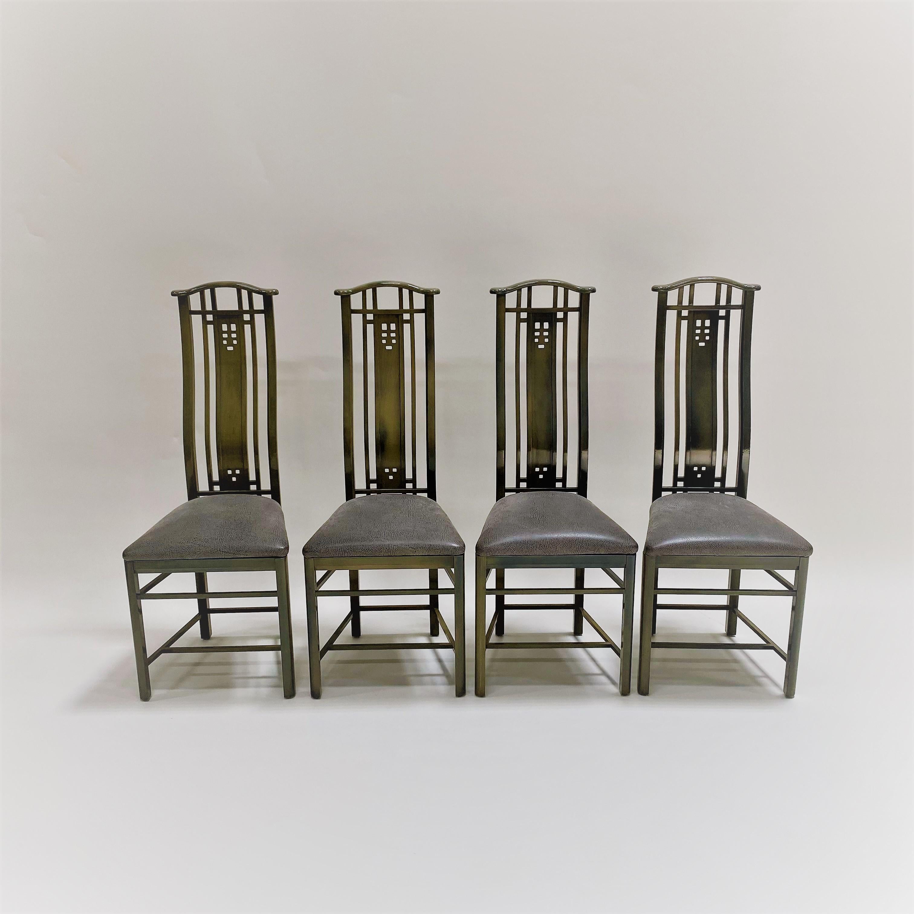 Moderne Ensemble de 4 chaises de salle à manger à haut dossier laqué d'Umberto Asnago pour GIORGETTI, 1980 en vente
