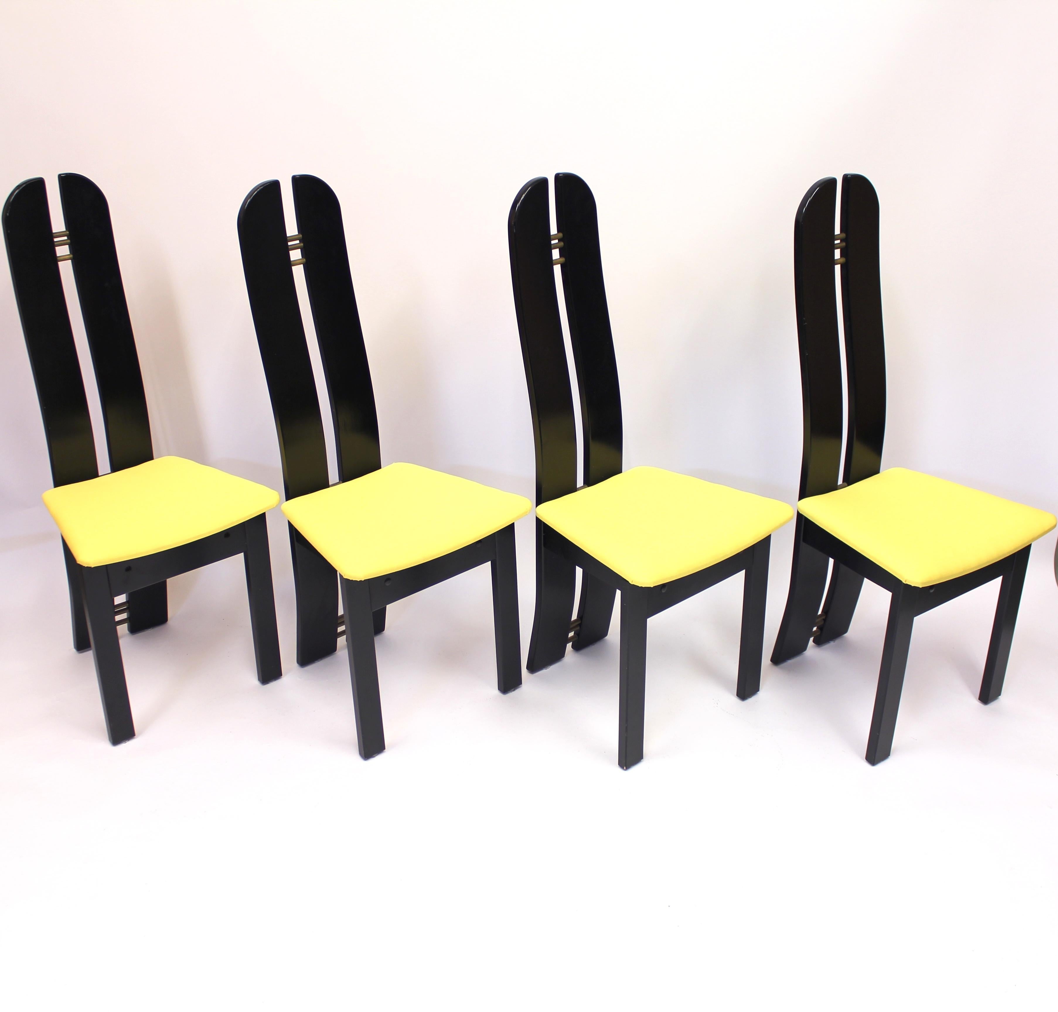Post-Modern Set of 4 High Back Postmodern Chairs Form Mørkøv Møbelindustri Aps, 1980s For Sale