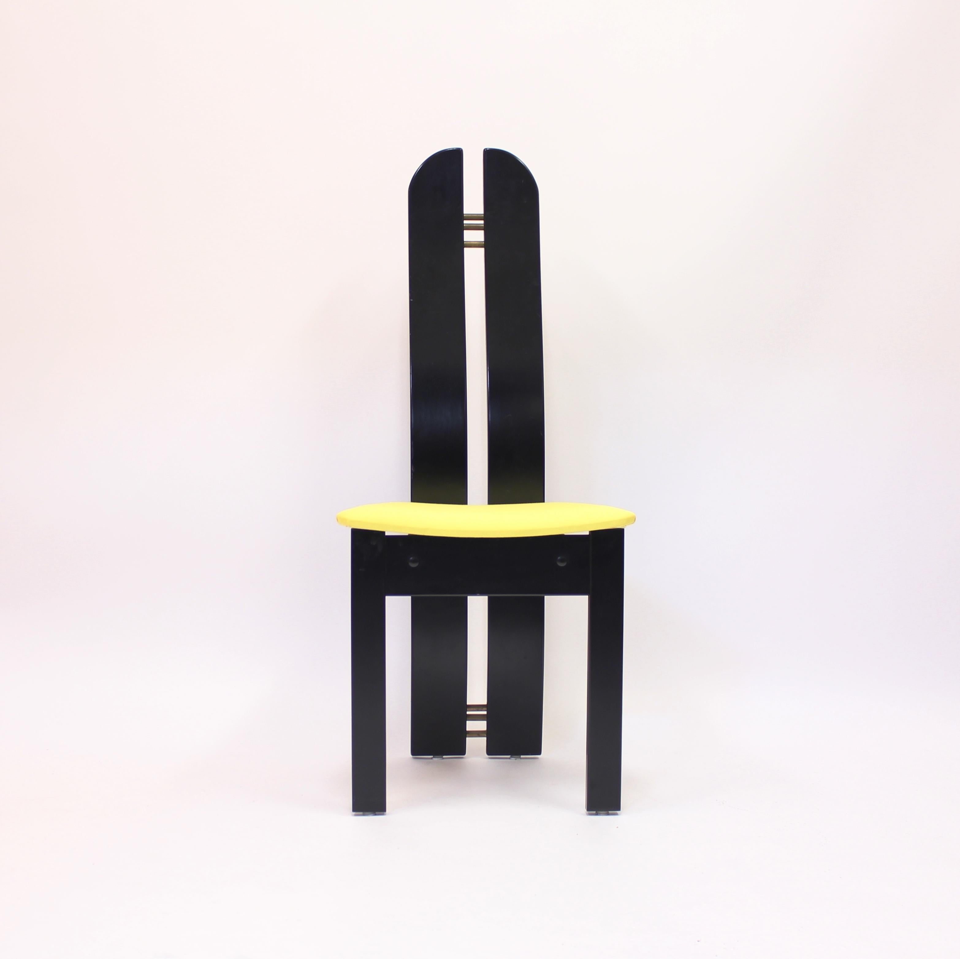 Late 20th Century Set of 4 High Back Postmodern Chairs Form Mørkøv Møbelindustri Aps, 1980s For Sale