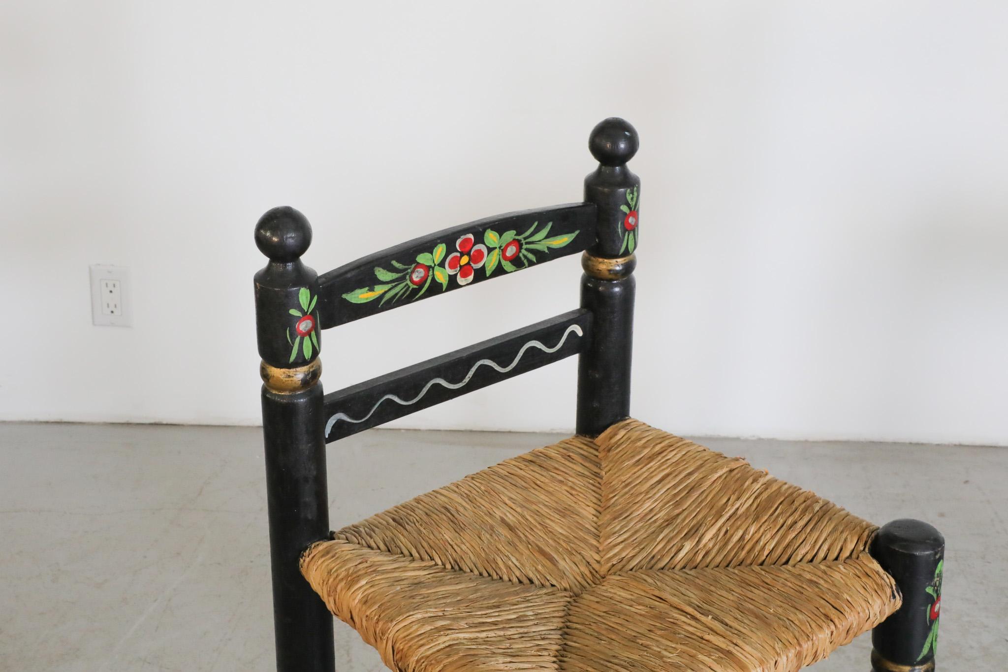 Set of 4 Hindeloopen Rush Counter Height Stools w/ Painted Designs on Black Wood For Sale 3