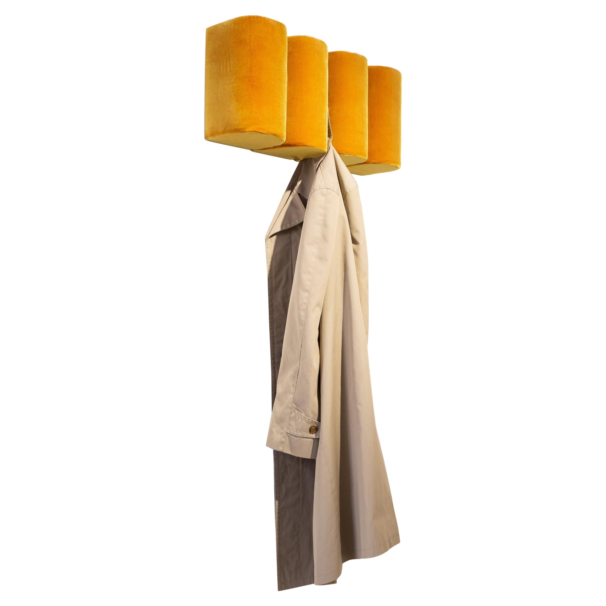Set di 4 oggetti da parete gialli Hold on Yellow di Haus Otto