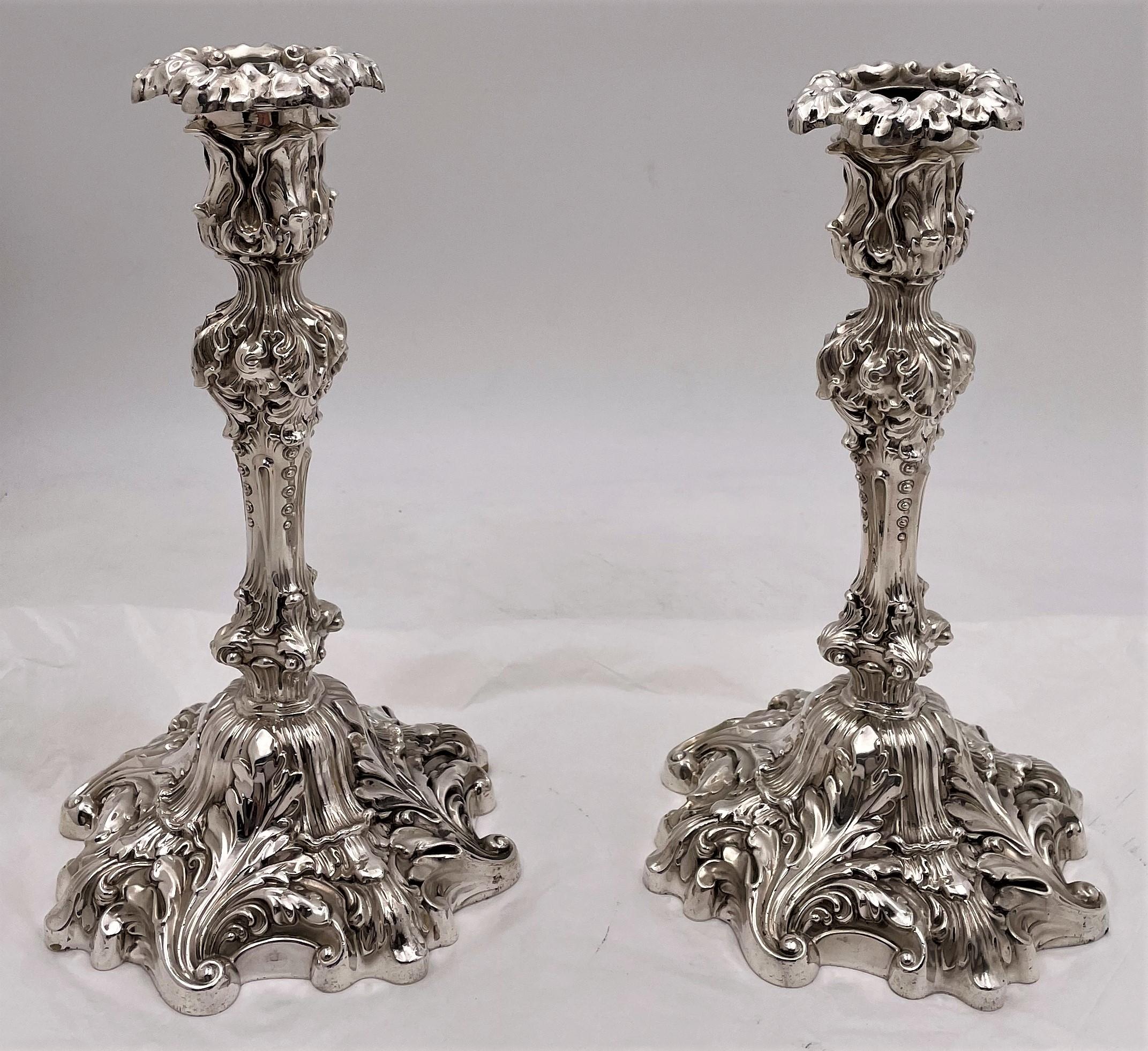 Set of 4 Howard & Co. Sterling Silver 1901 Candlesticks in Baroque Revival Style In Good Condition For Sale In New York, NY