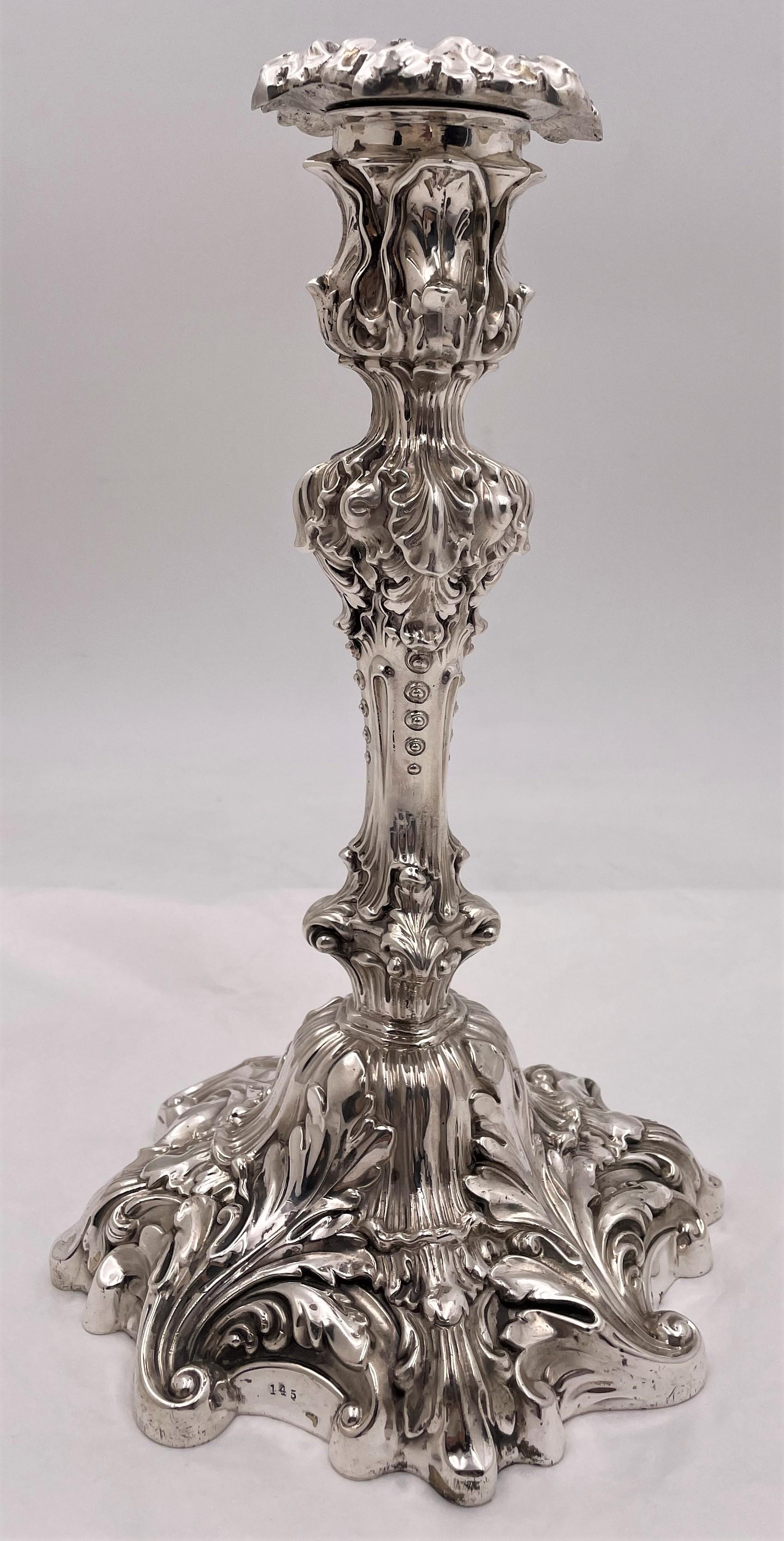 Early 20th Century Set of 4 Howard & Co. Sterling Silver 1901 Candlesticks in Baroque Revival Style For Sale