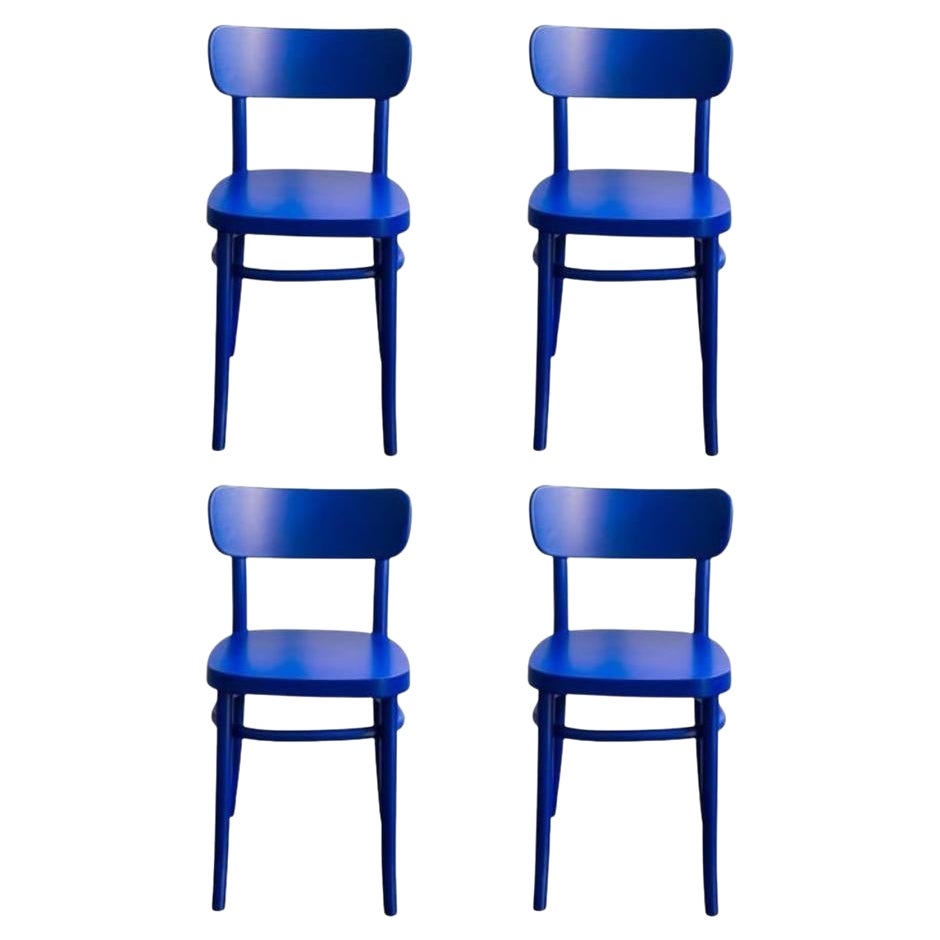 Ensemble emblématique de 4 chaises de salle à manger MZO bleu royal en bois de hêtre par Mazo Design en vente