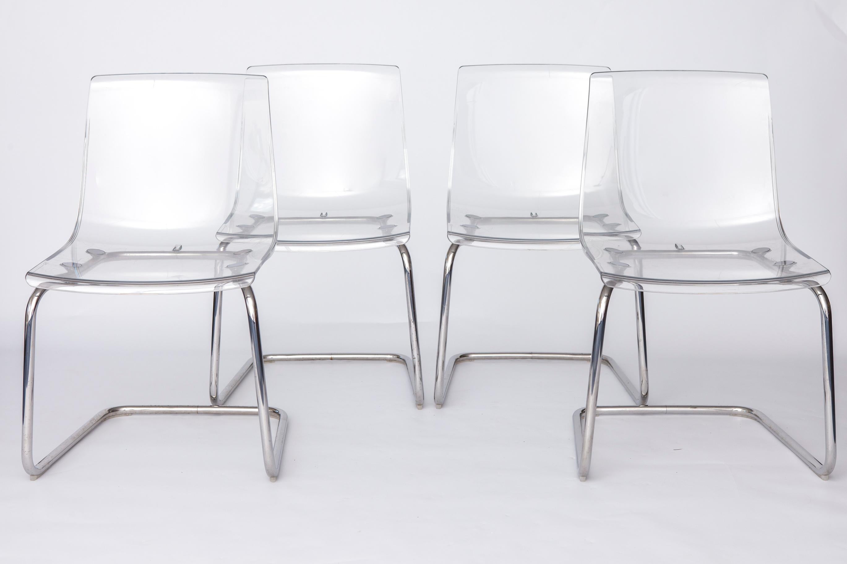 Ensemble de 4 chaises 