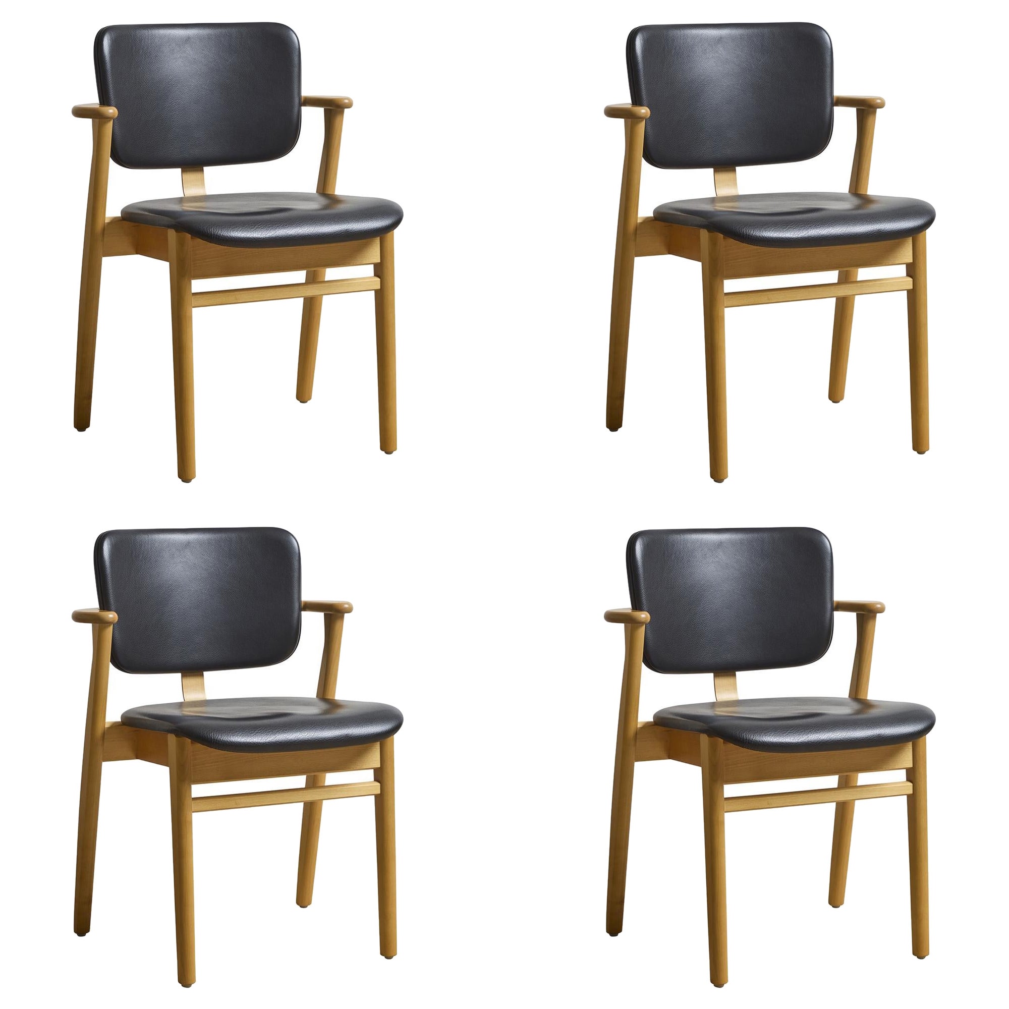 Set of 4 Ilmari Tapiovaara 'Domus' Chairs in Natural Oak and Leather for Artek