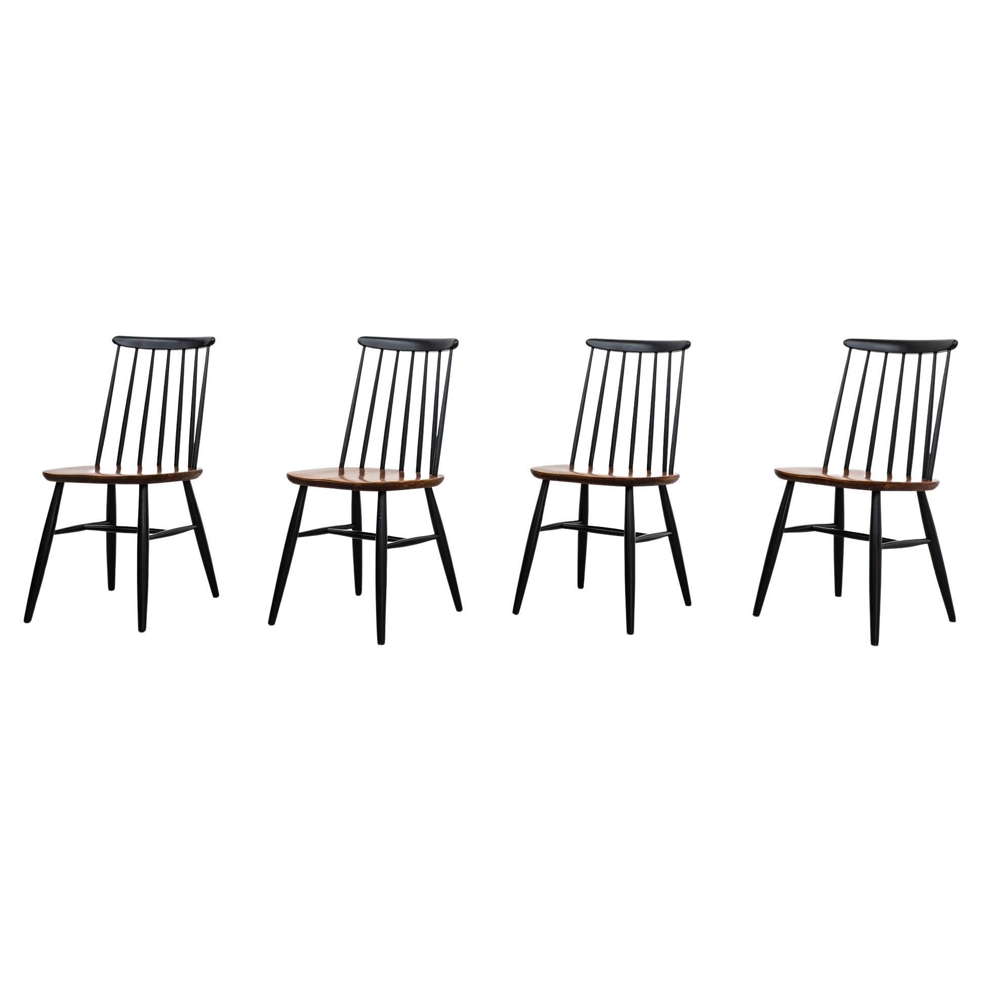 Set of 4 Ilmari Tapiovaara inspired Spindle Back Dining Chairs