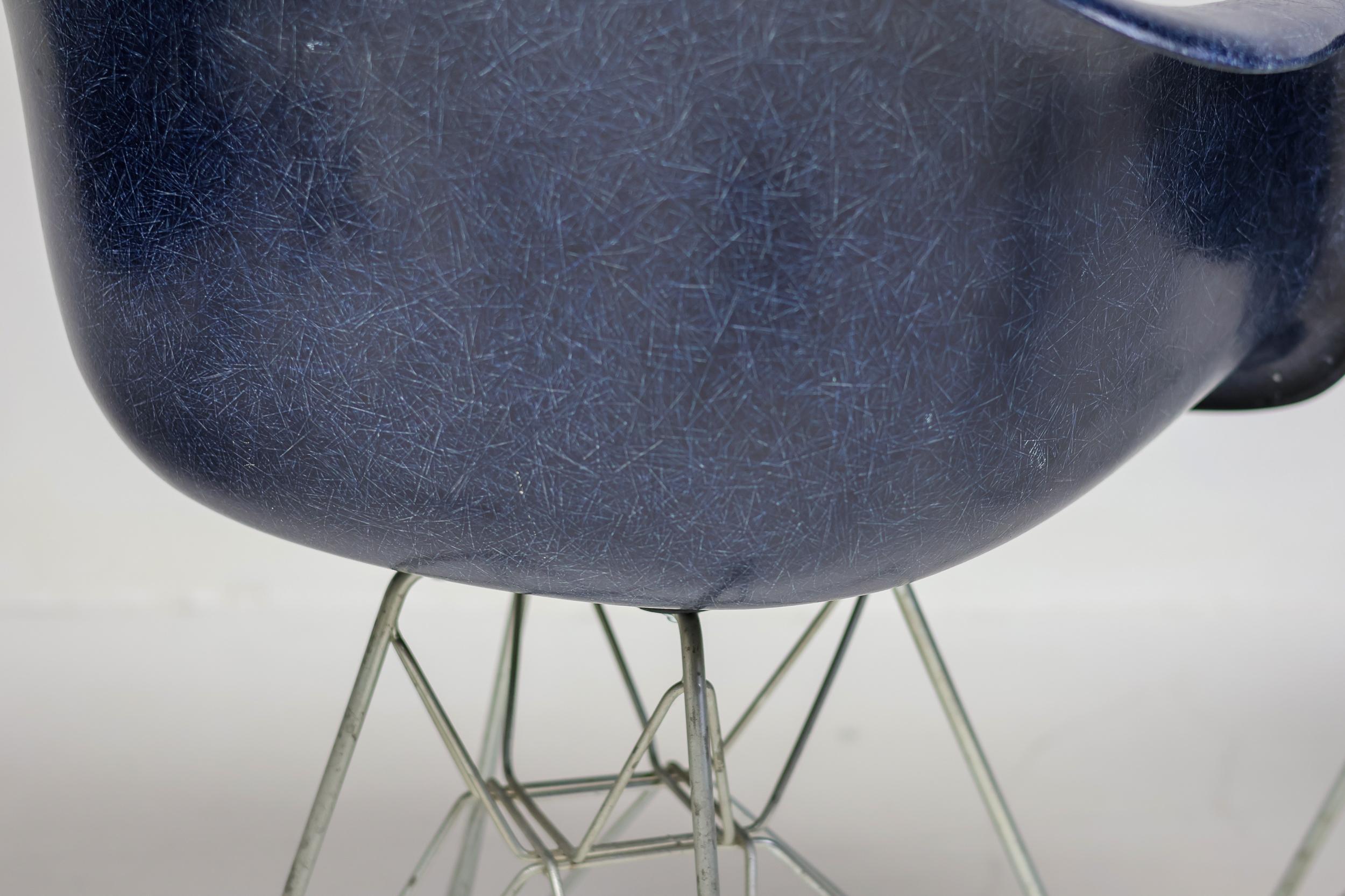 Set of 4 Indigo Herman Miller Eames Fiberglass DAR Chairs, Zinc Eiffel Base 1