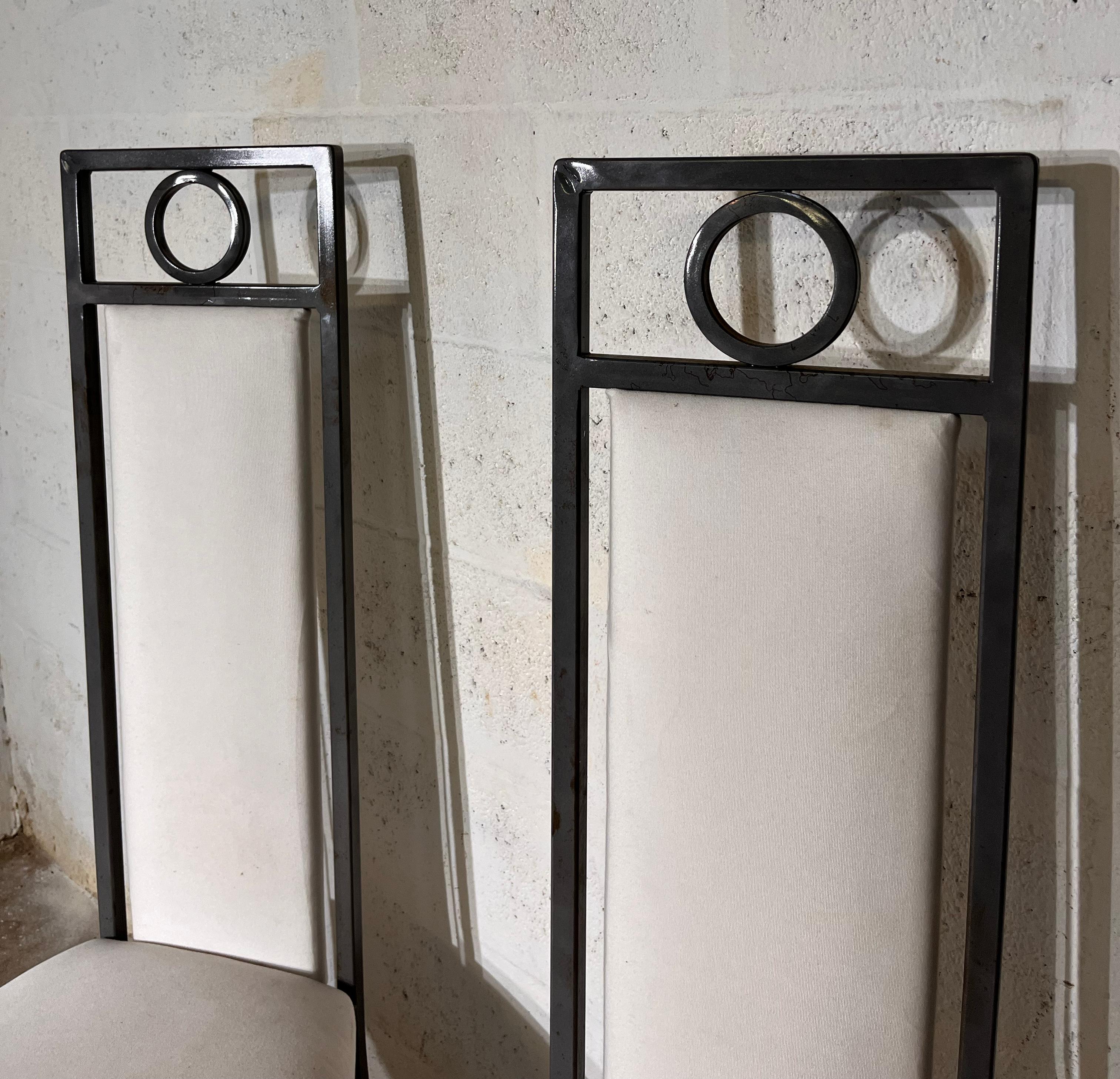 20ième siècle Ensemble de 4 chaises en fer en vente