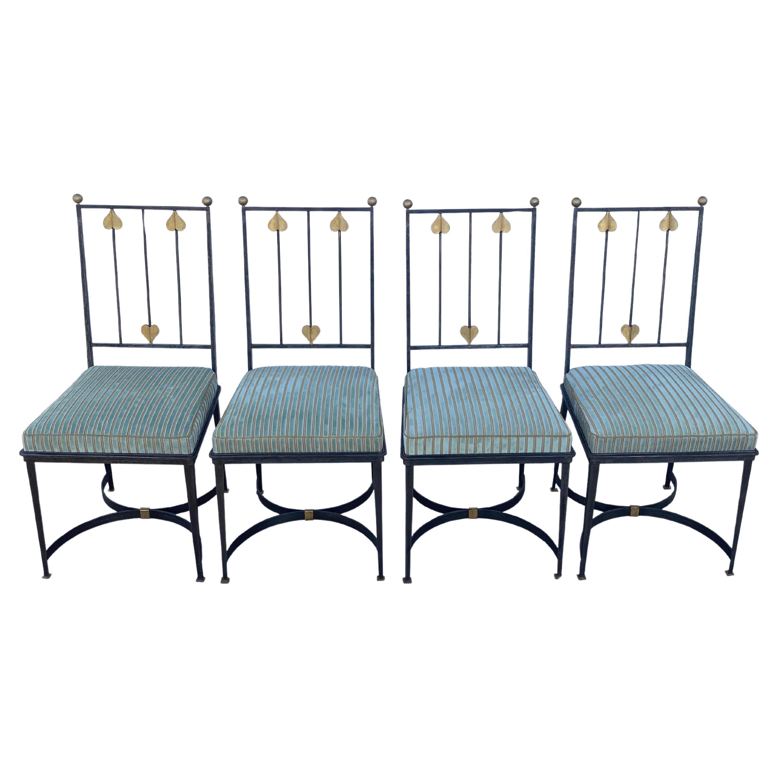 Set di 4 sedie in ferro con tessuto in velluto a righe Rose Tarlow in vendita