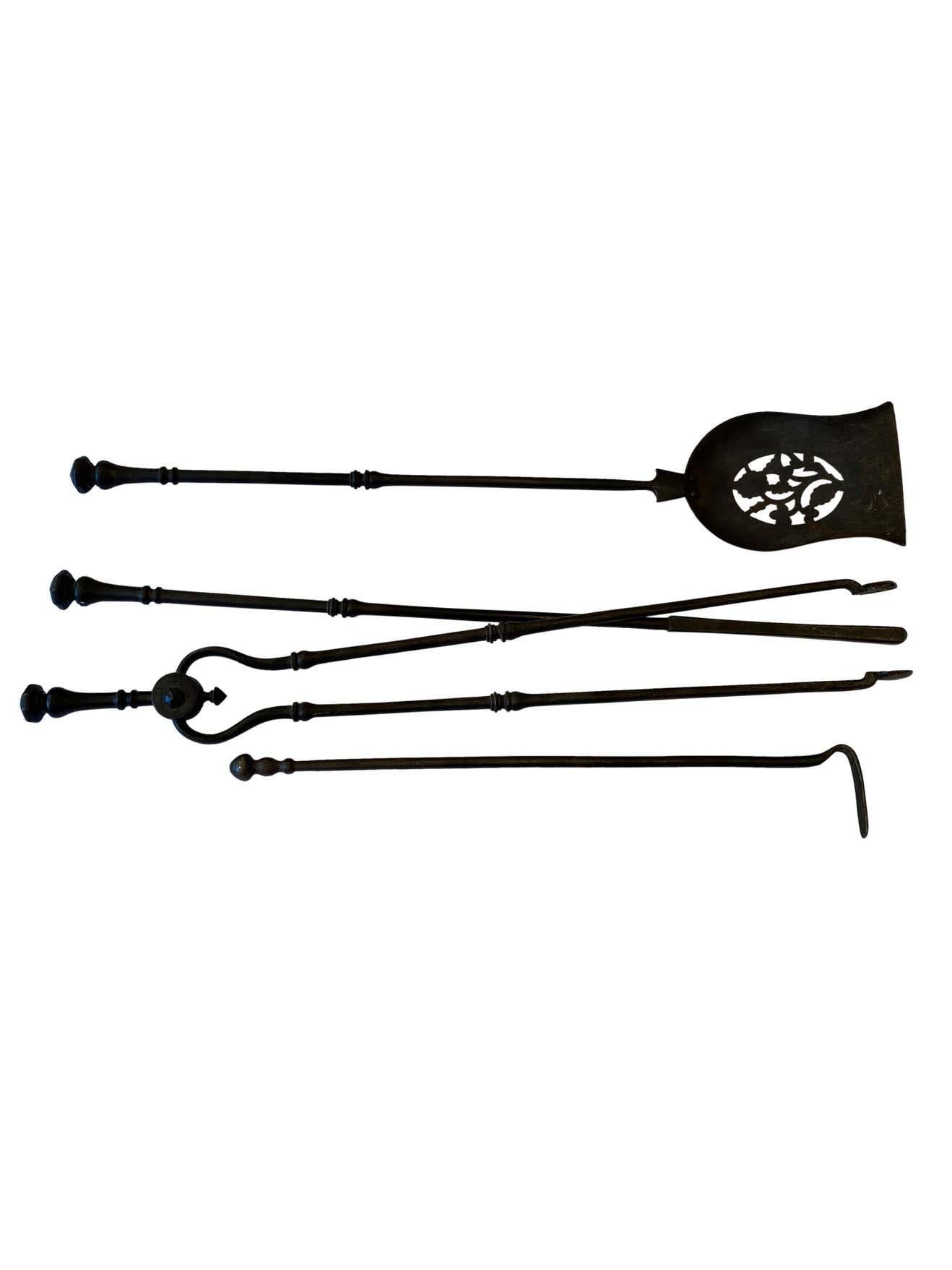 Set of 4 Iron Fire Tools, circa 1820 For Sale 3