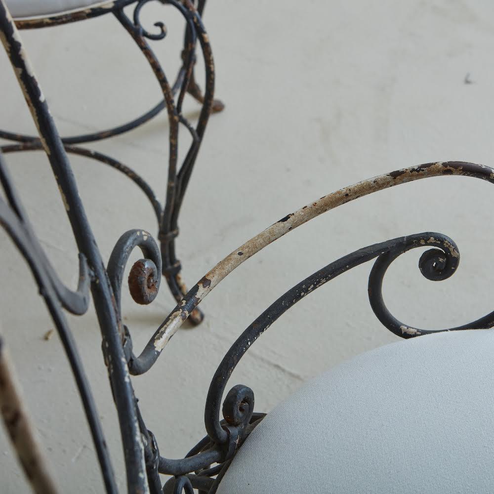 Set of 4 Iron Frame Garden Chairs in Snowy White Sunbrella Fabric, France 1960s 10