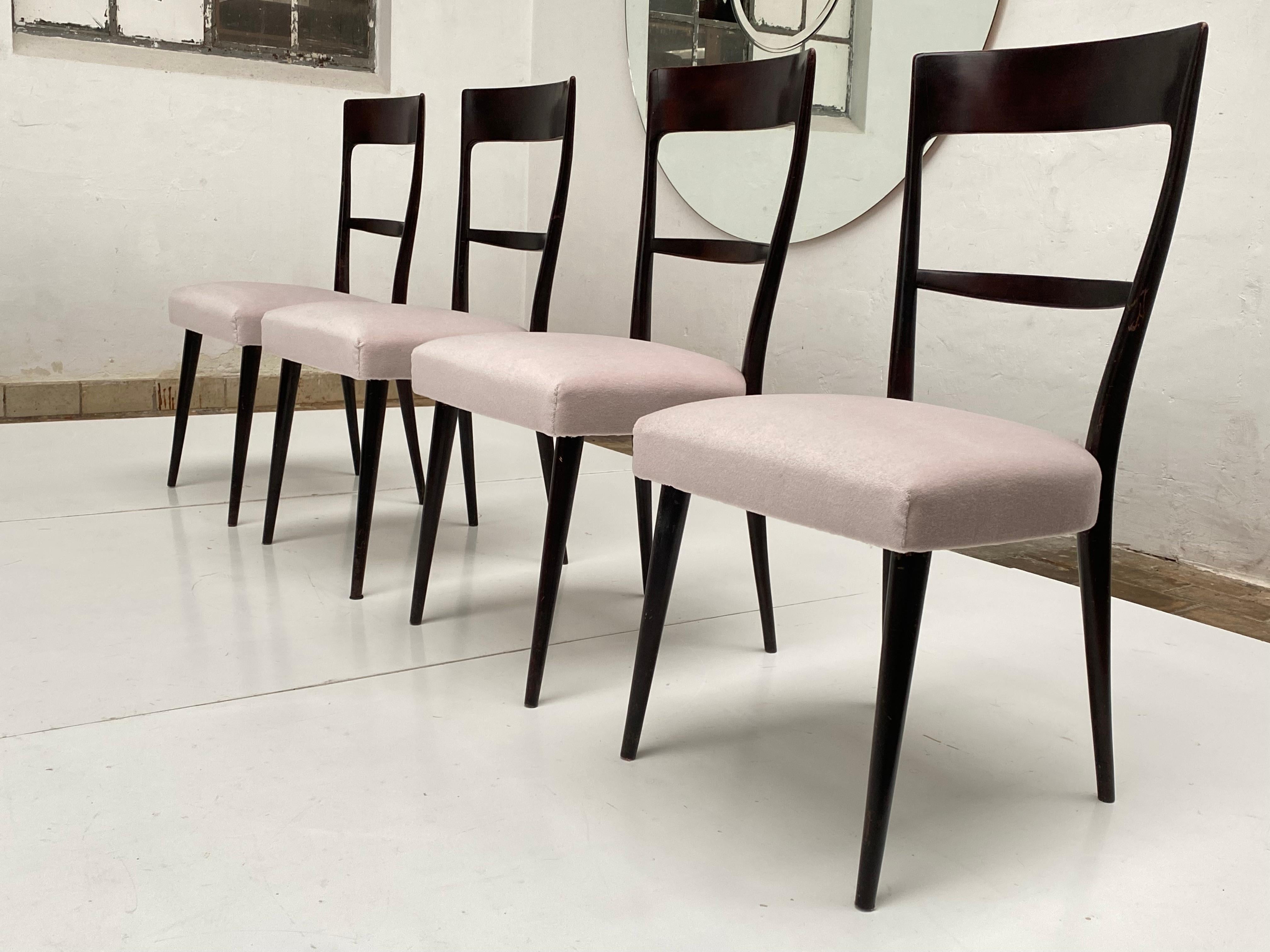 Set of 4 Italian 1950s Dining Chairs with New Mohair Velvet Upholstery  For Sale 5