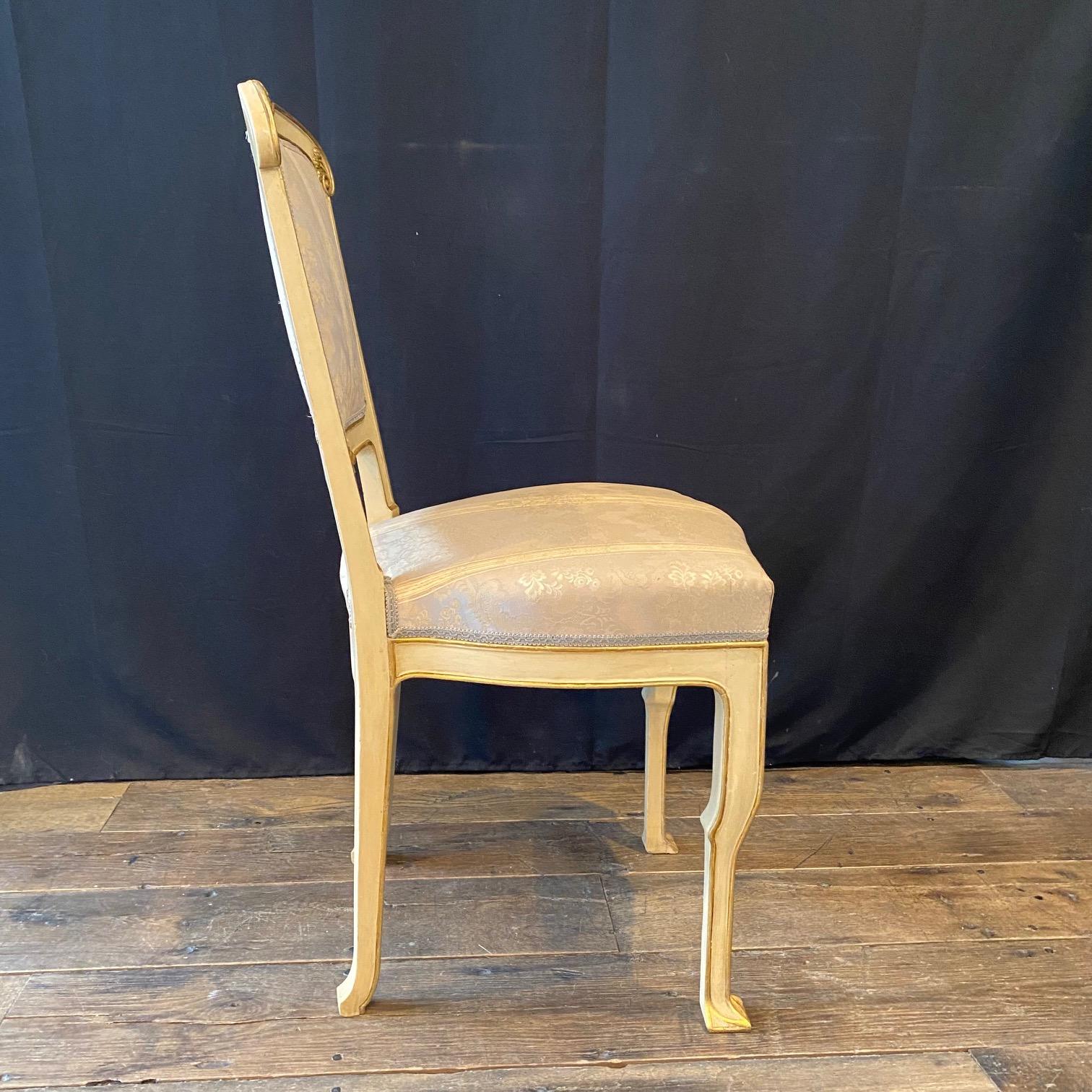 Set of 4 Italian Art Nouveau Gold Gilt and Cream Painted Dining Chairs For Sale 9