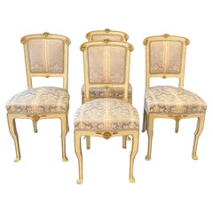 Ensemble italien de 4 chaises de salle à manger Art Nouveau peintes en or doré et crème