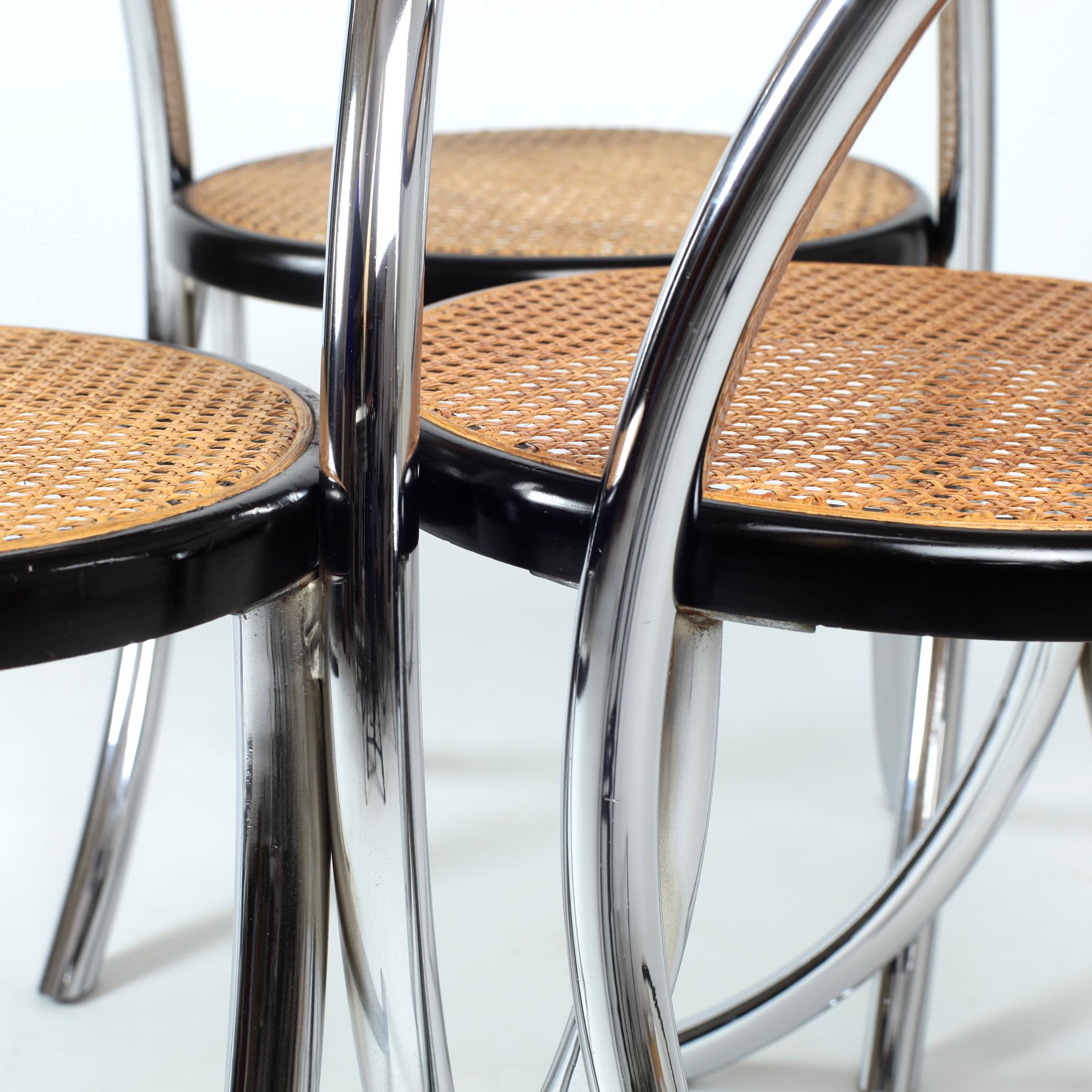 Mid Century Italian Cane Chairs 1970s Set of 4 For Sale 7