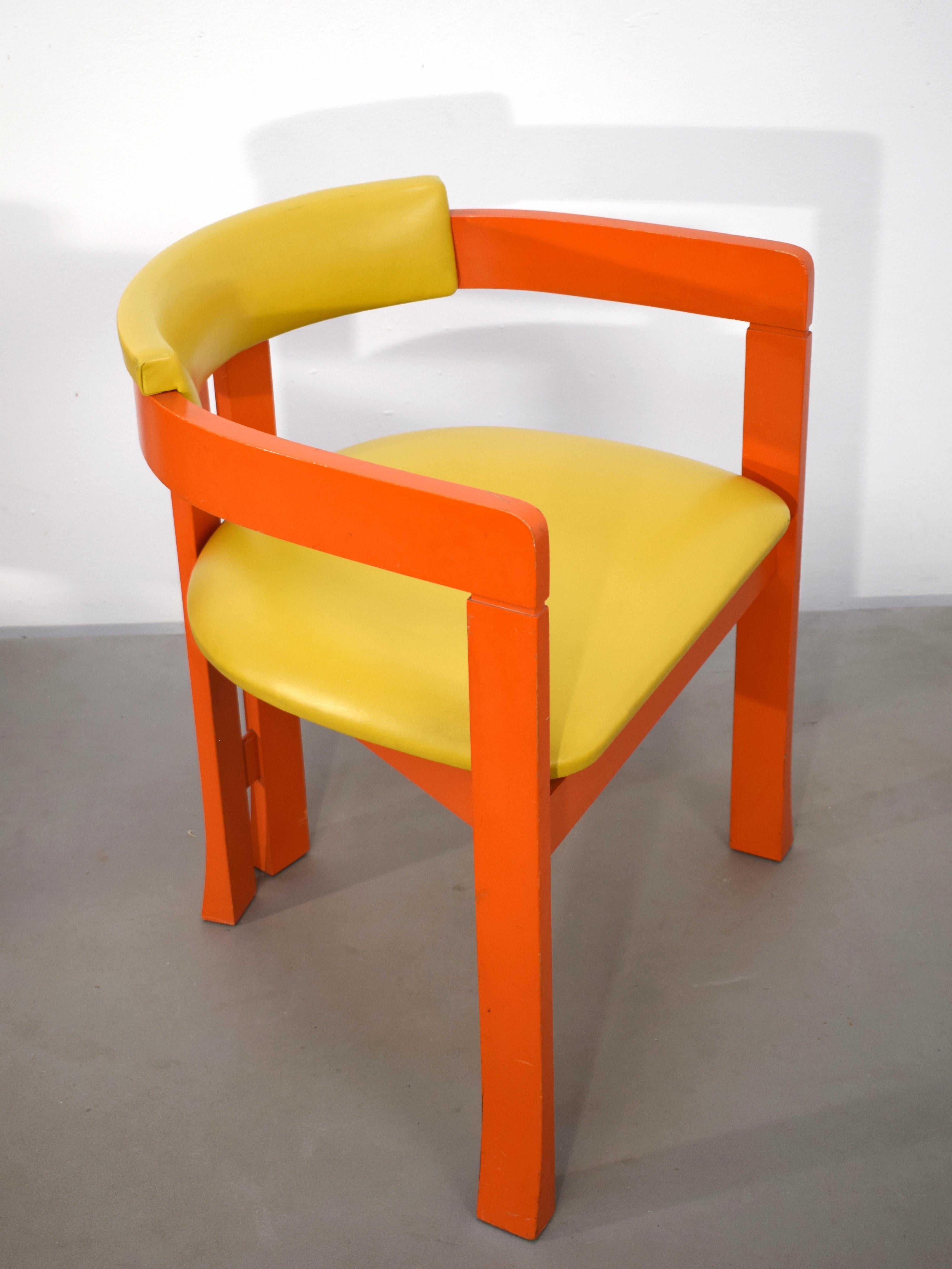 Ensemble de 4 chaises italiennes, Pi  Style grec, années 1960 Bon état - En vente à Palermo, PA