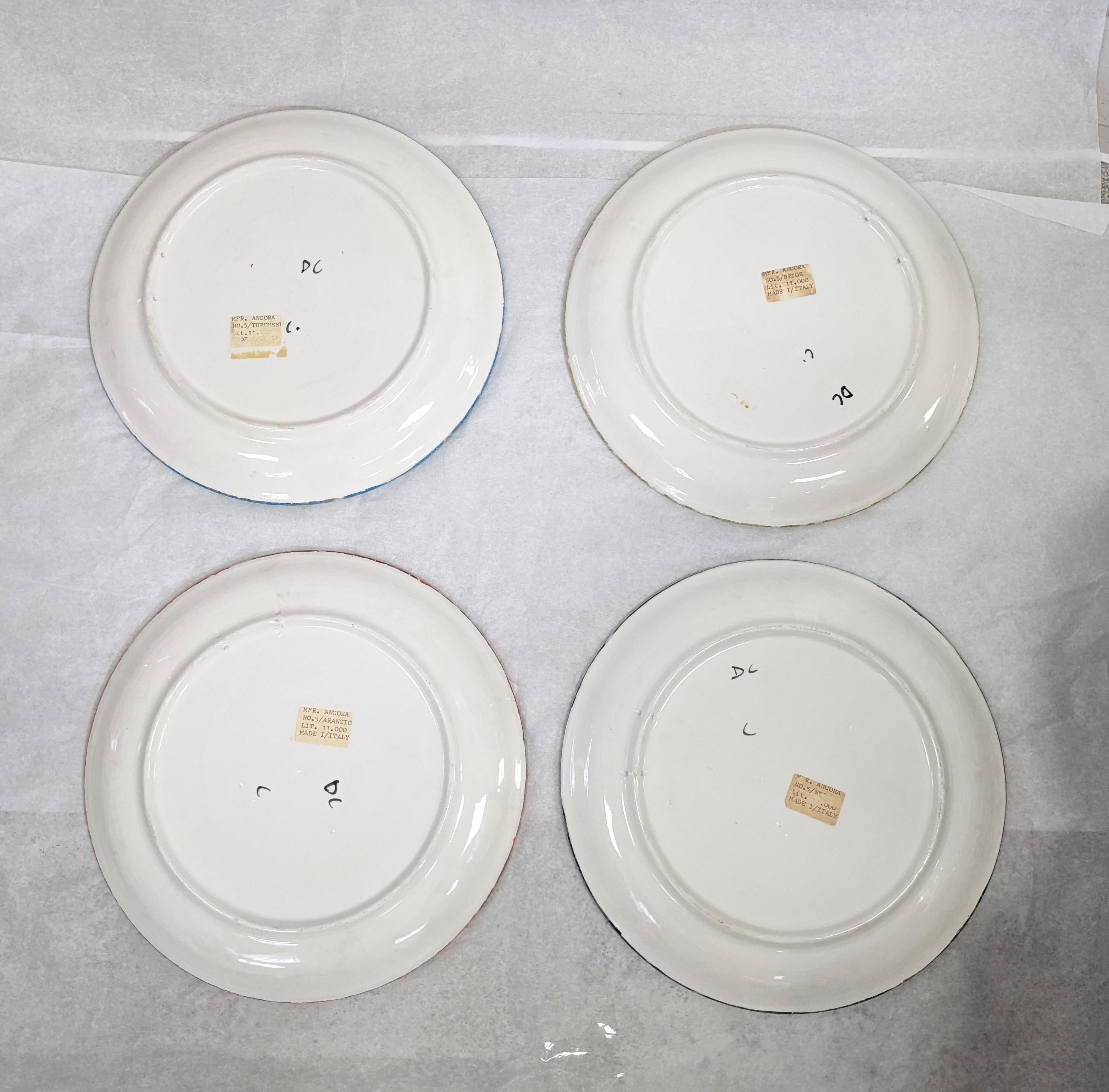 Late 20th Century Set of 4 Italian Faux Marble Plates For Sale