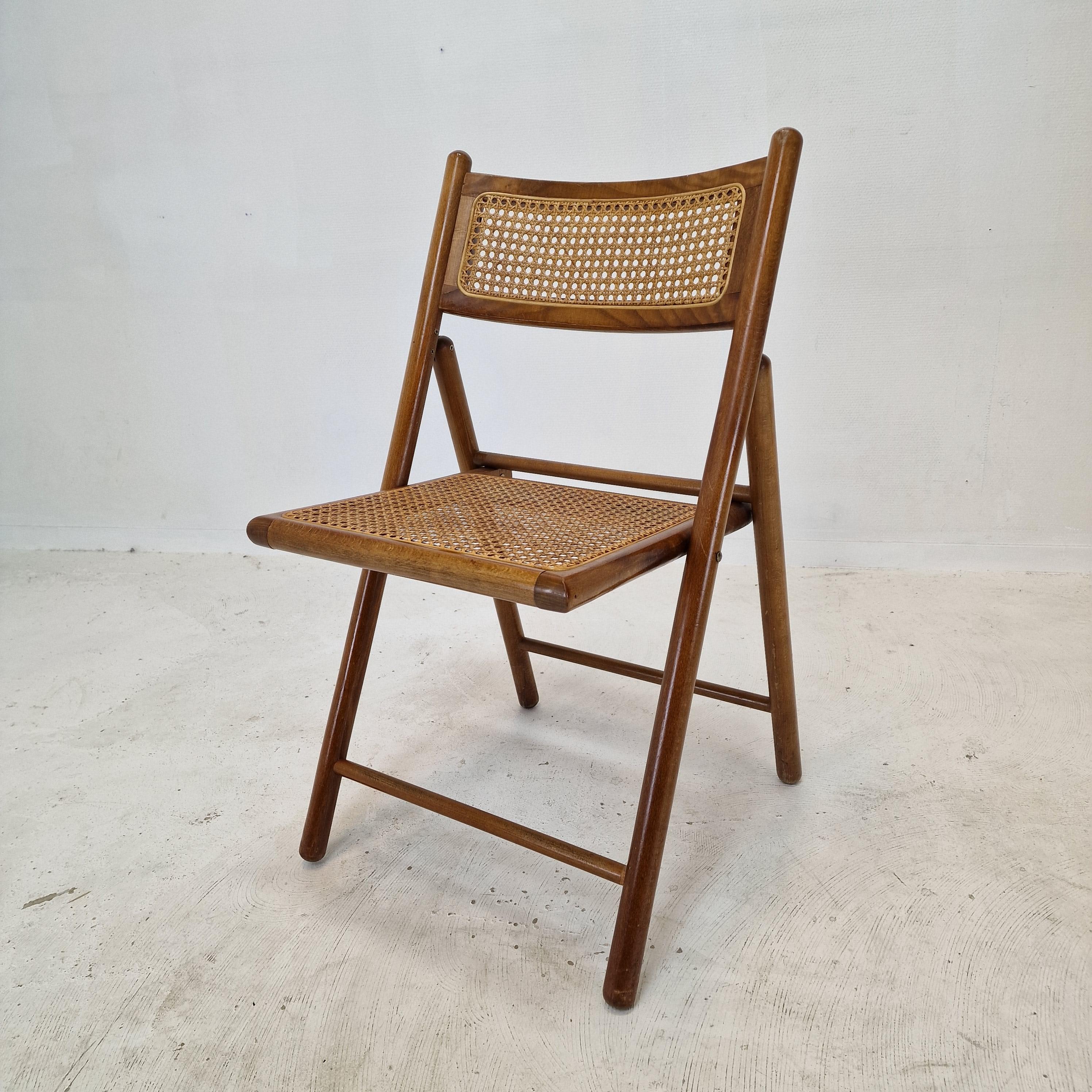 Set of 4 Italian Folding Chairs with Rattan, 1980s For Sale 3